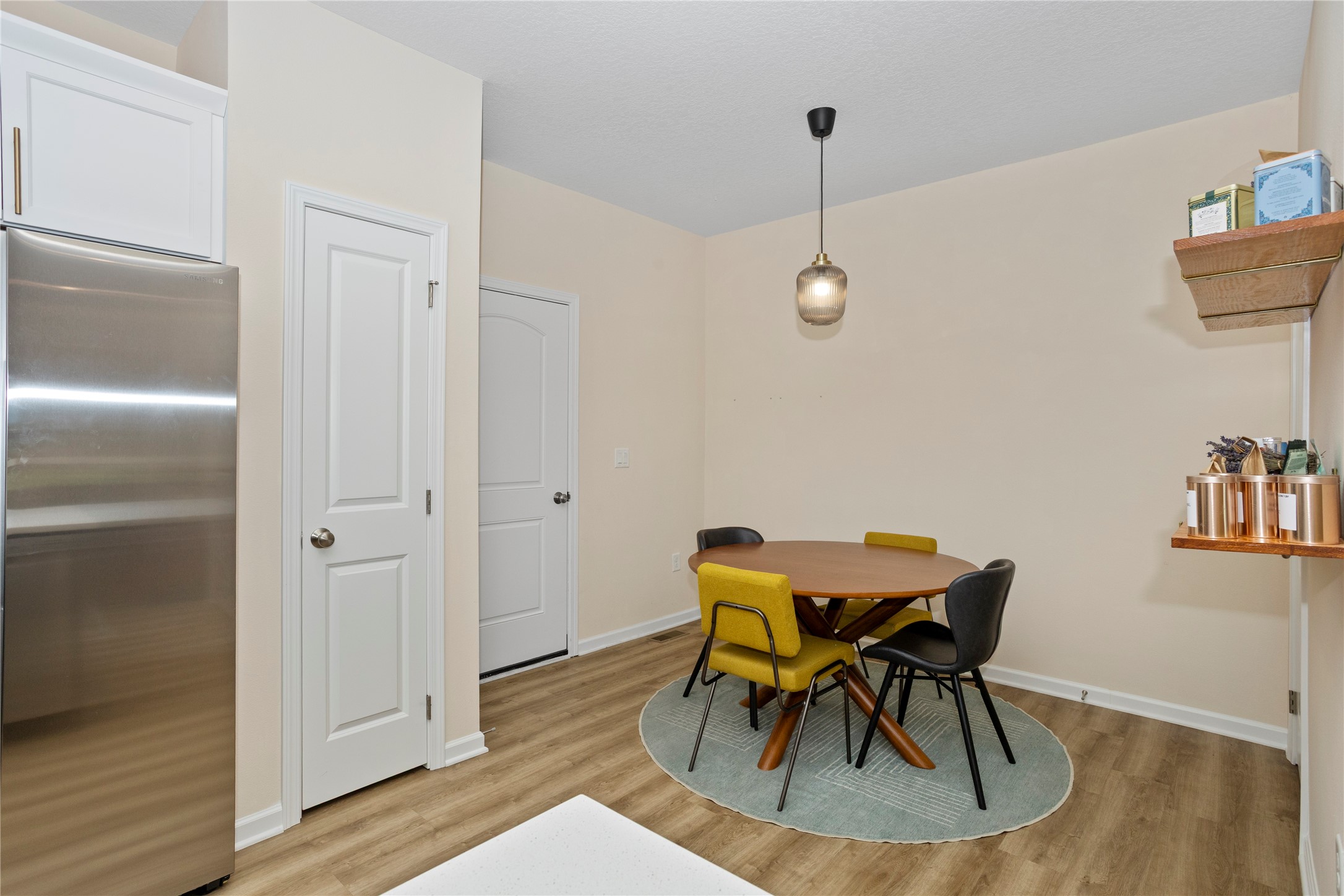 1203 S 91st Street