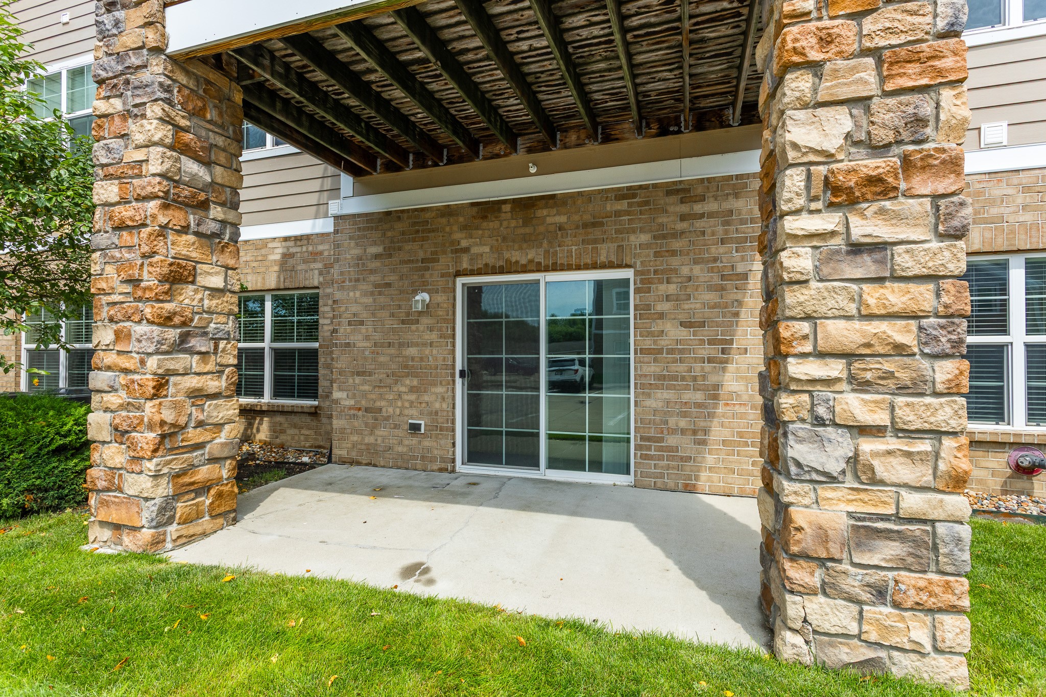 8350 EP True Parkway 3103