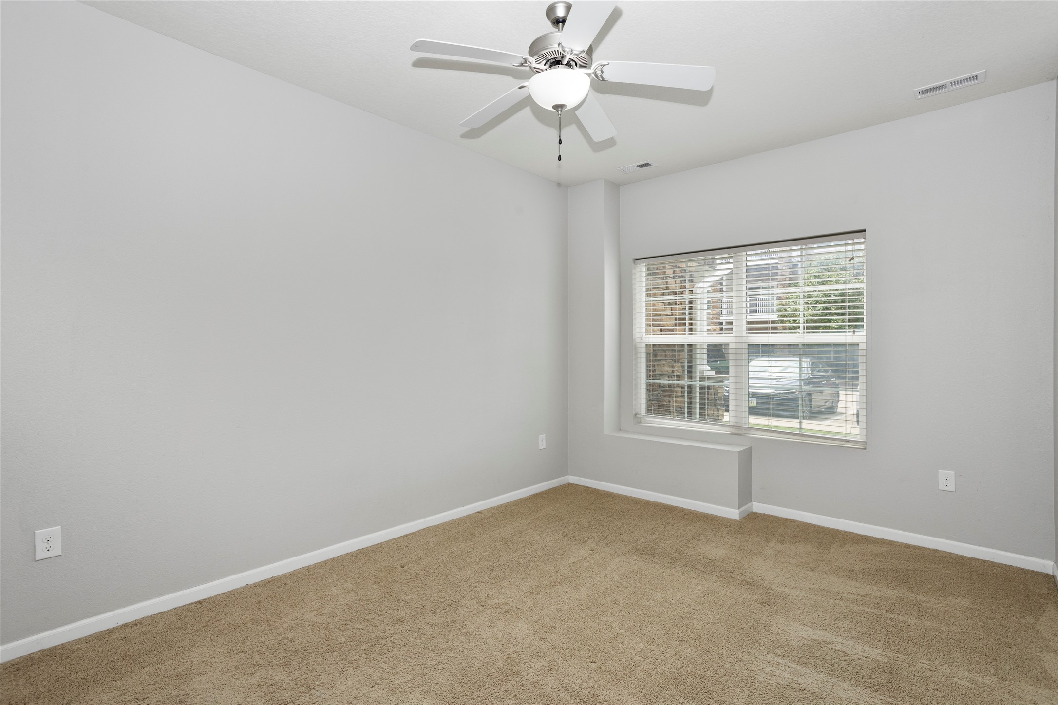 8350 EP True Parkway 3103