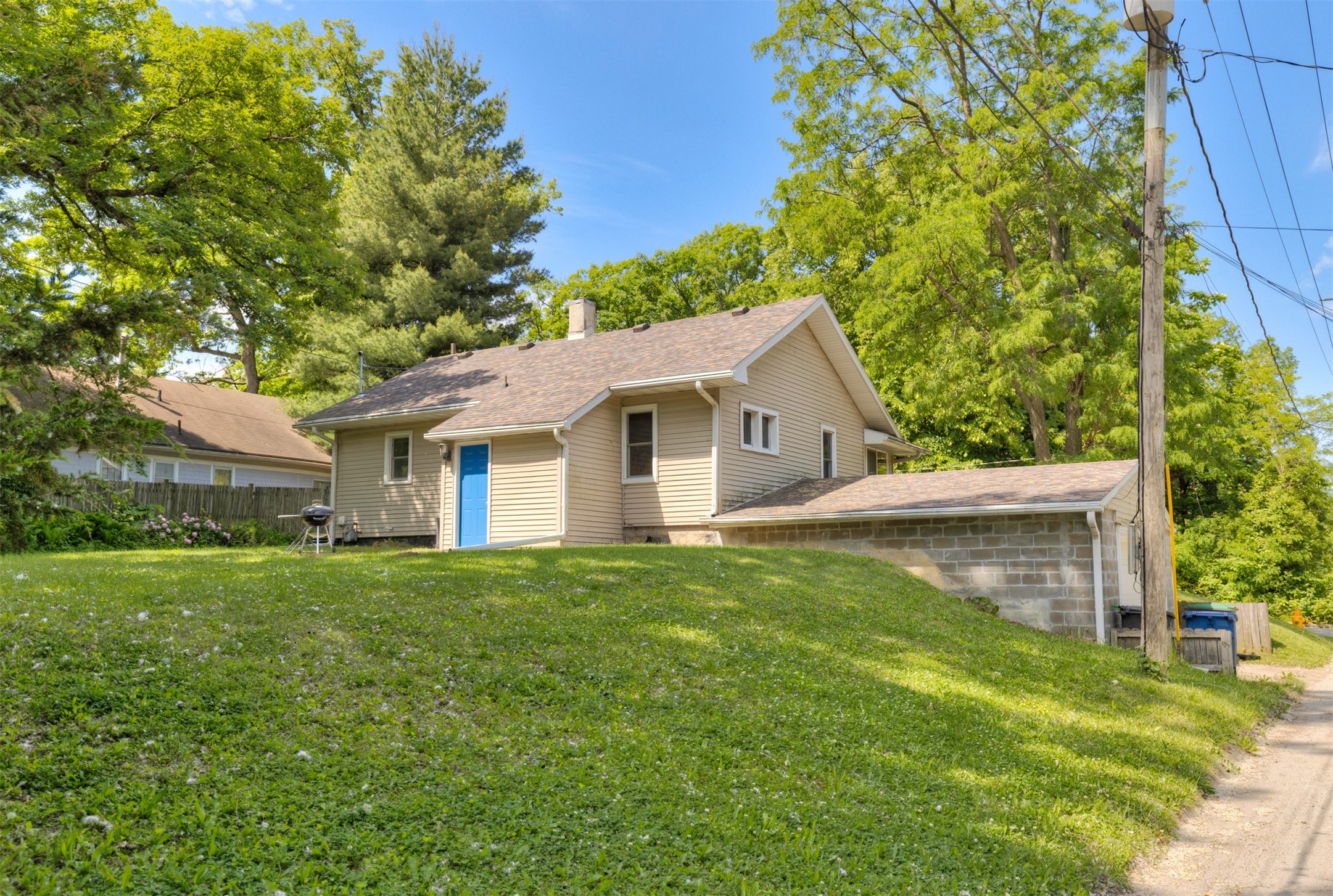 1825 24th Drive
