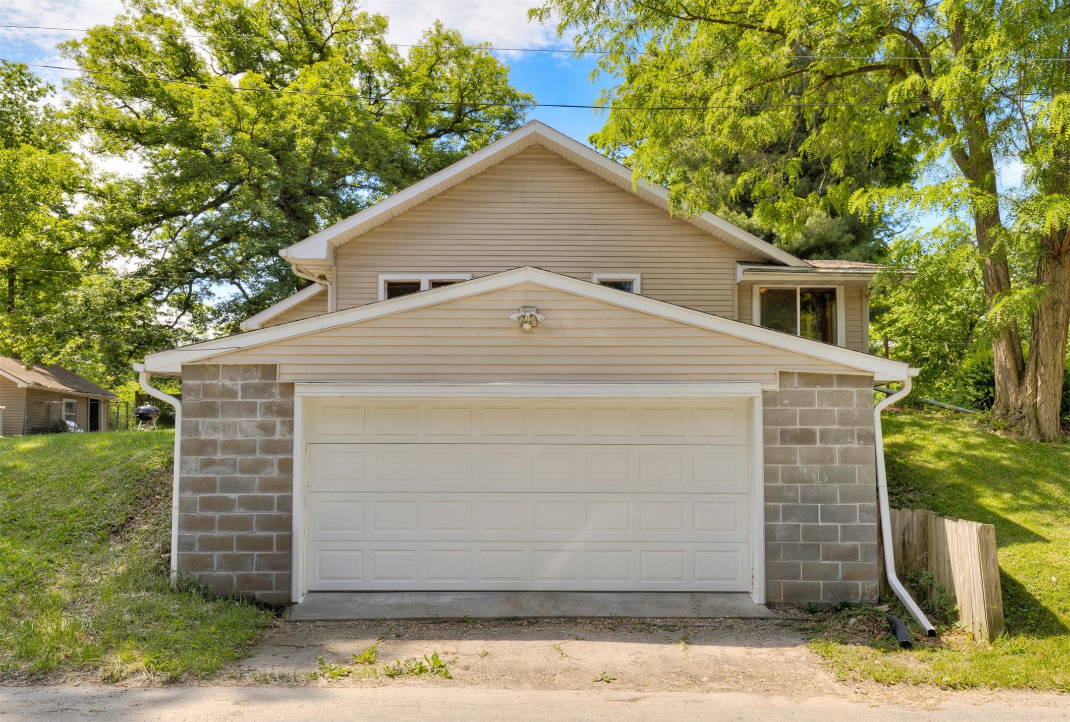 1825 24th Drive