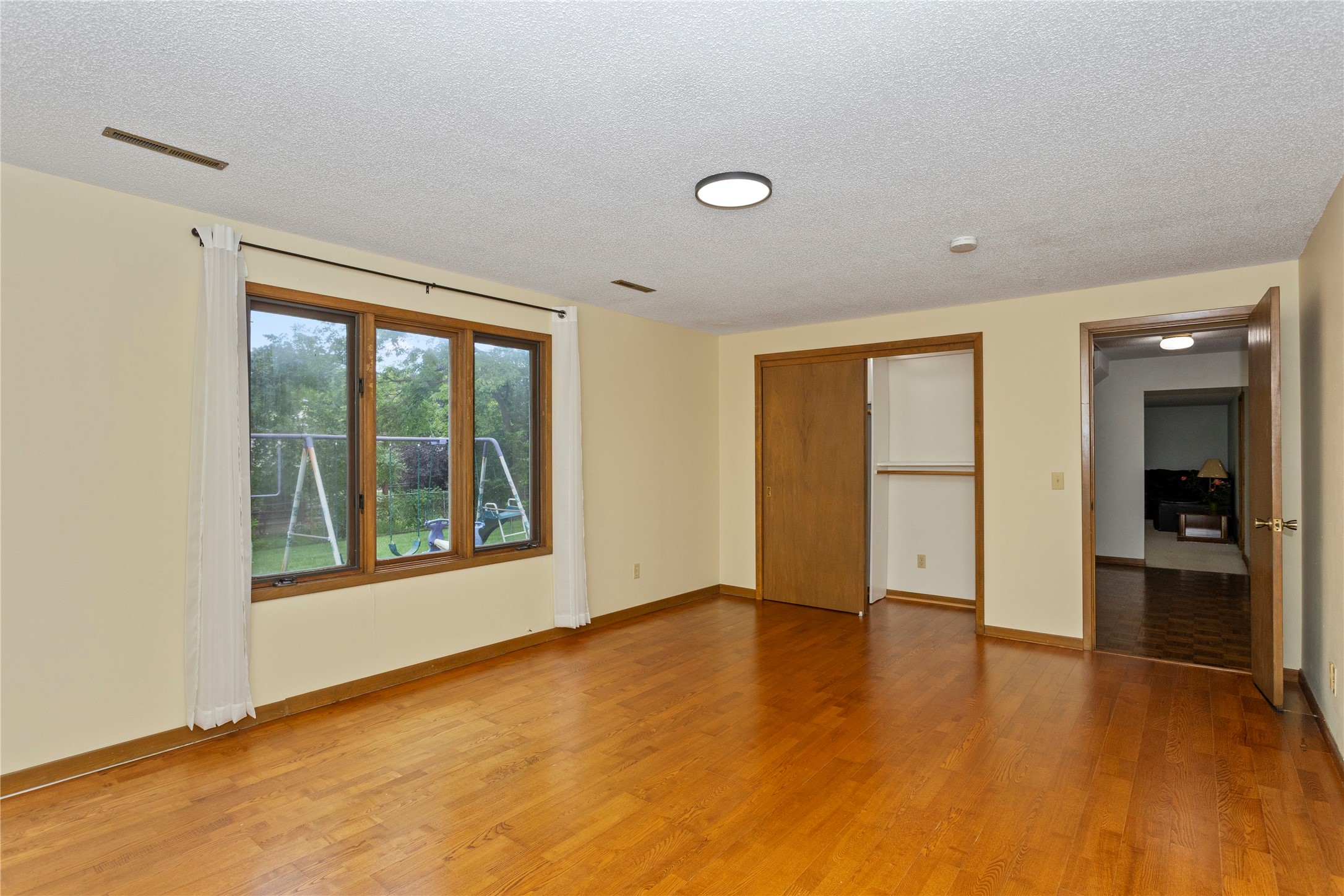 1679 NW 99th Street