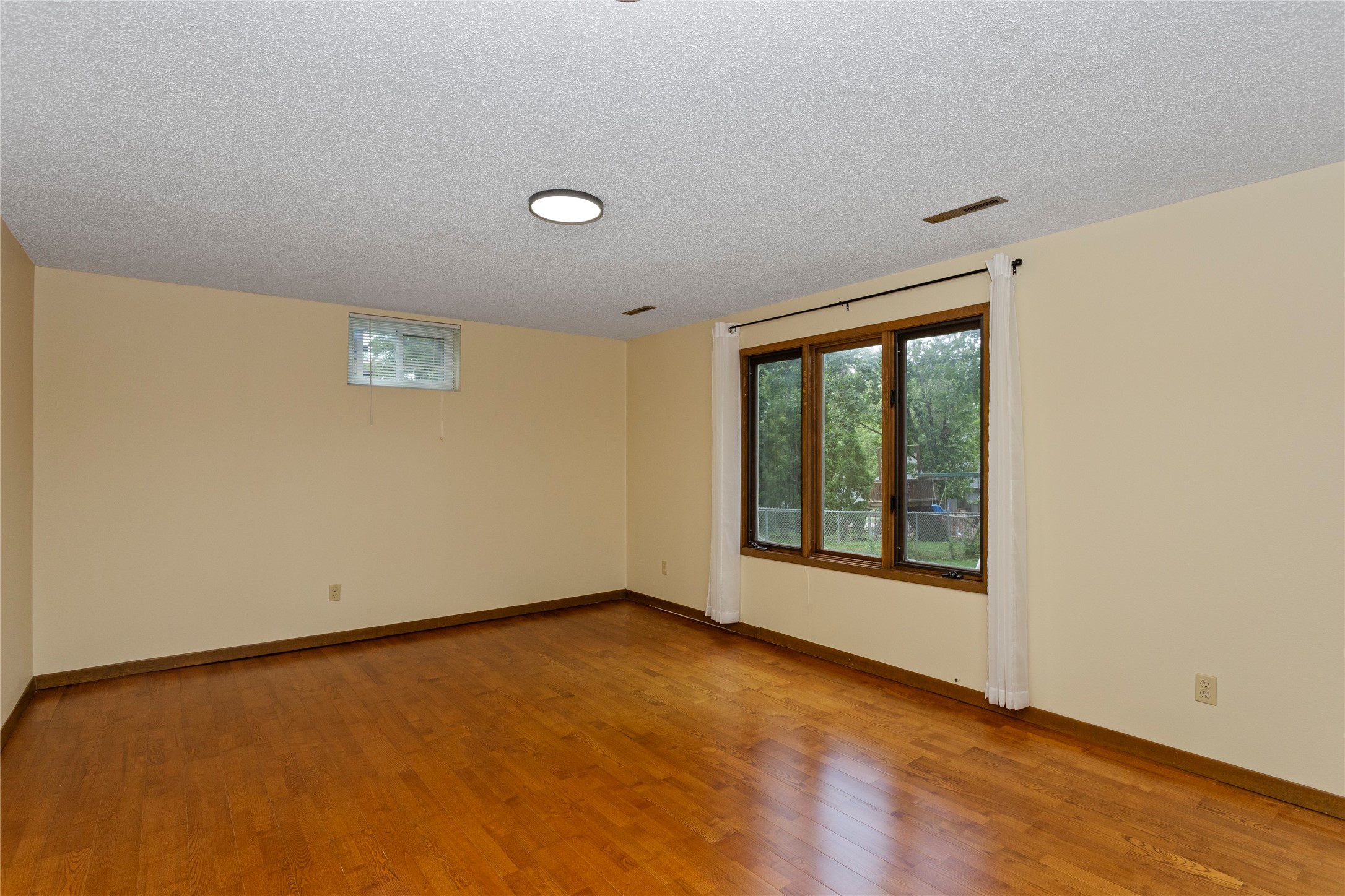 1679 NW 99th Street