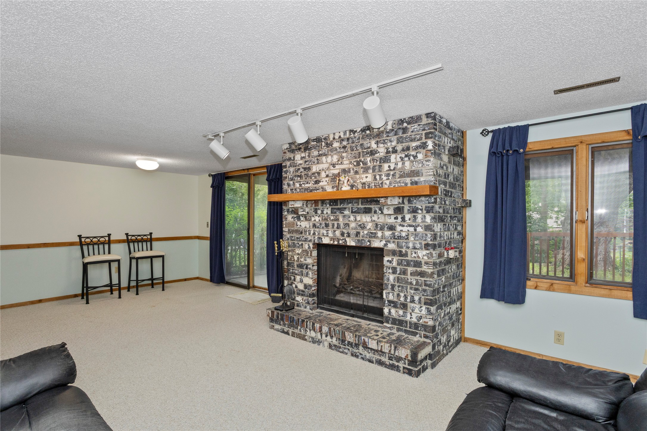 1679 NW 99th Street