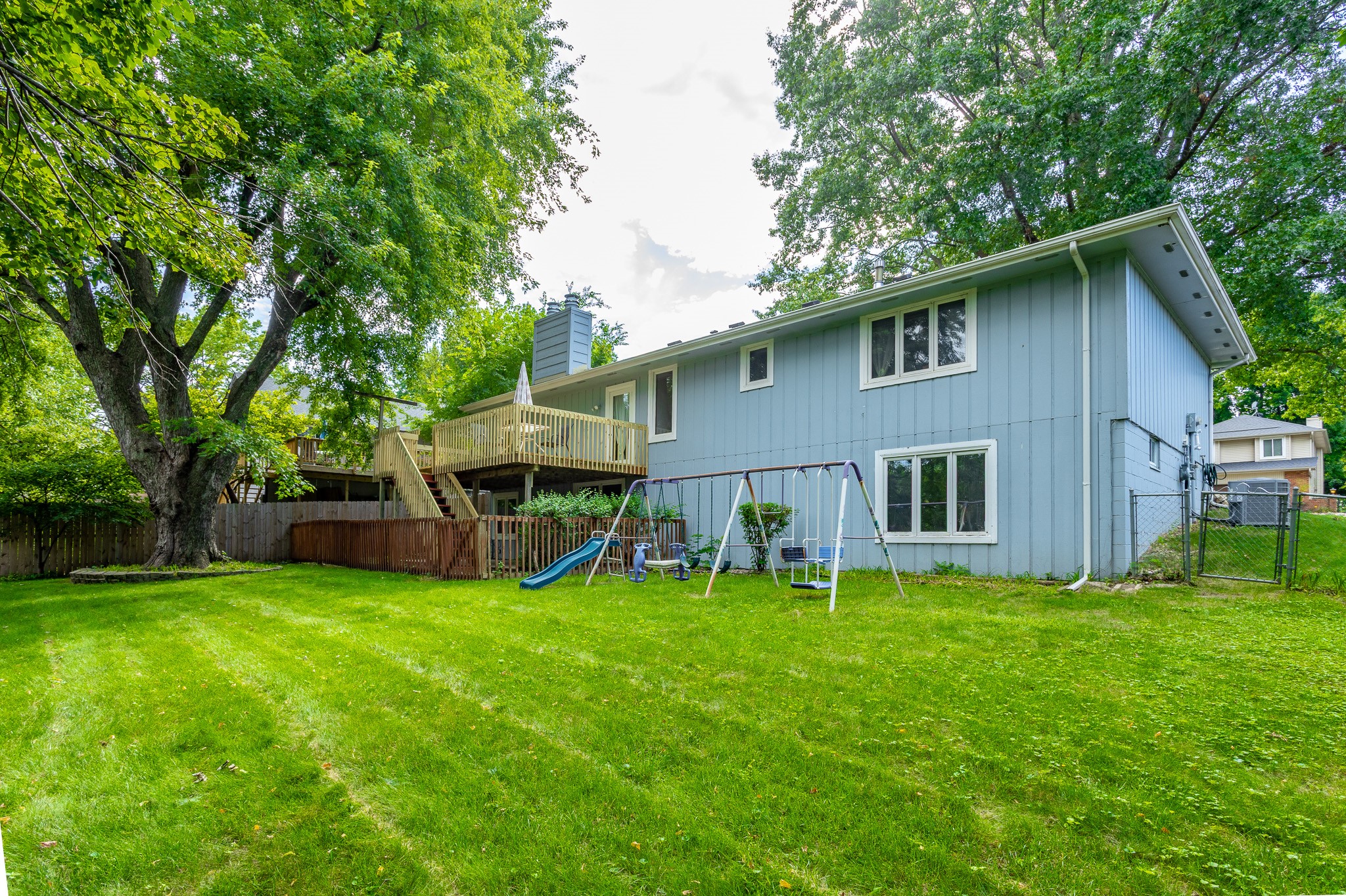 1679 NW 99th Street