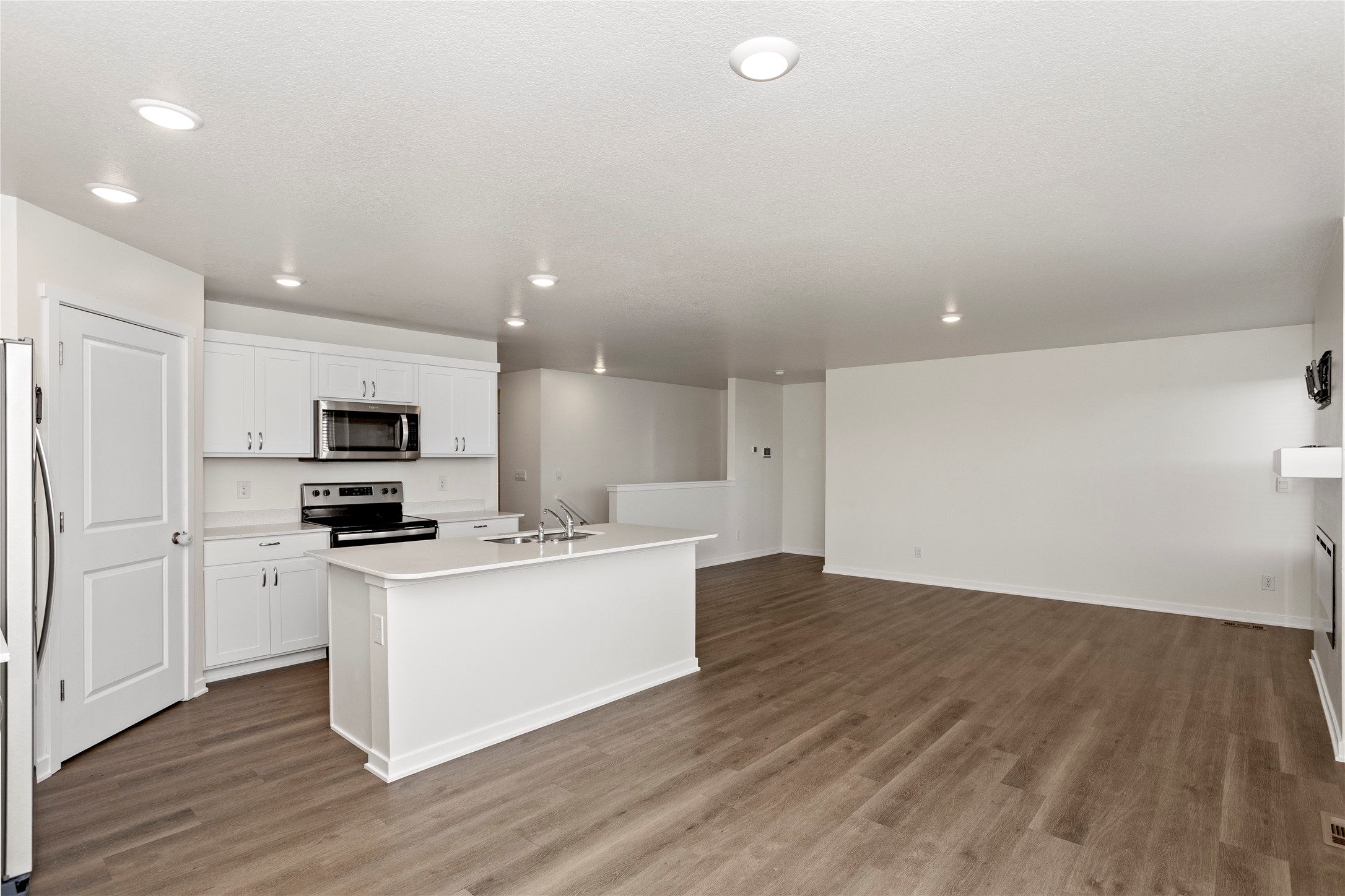 920 Bel Aire Court