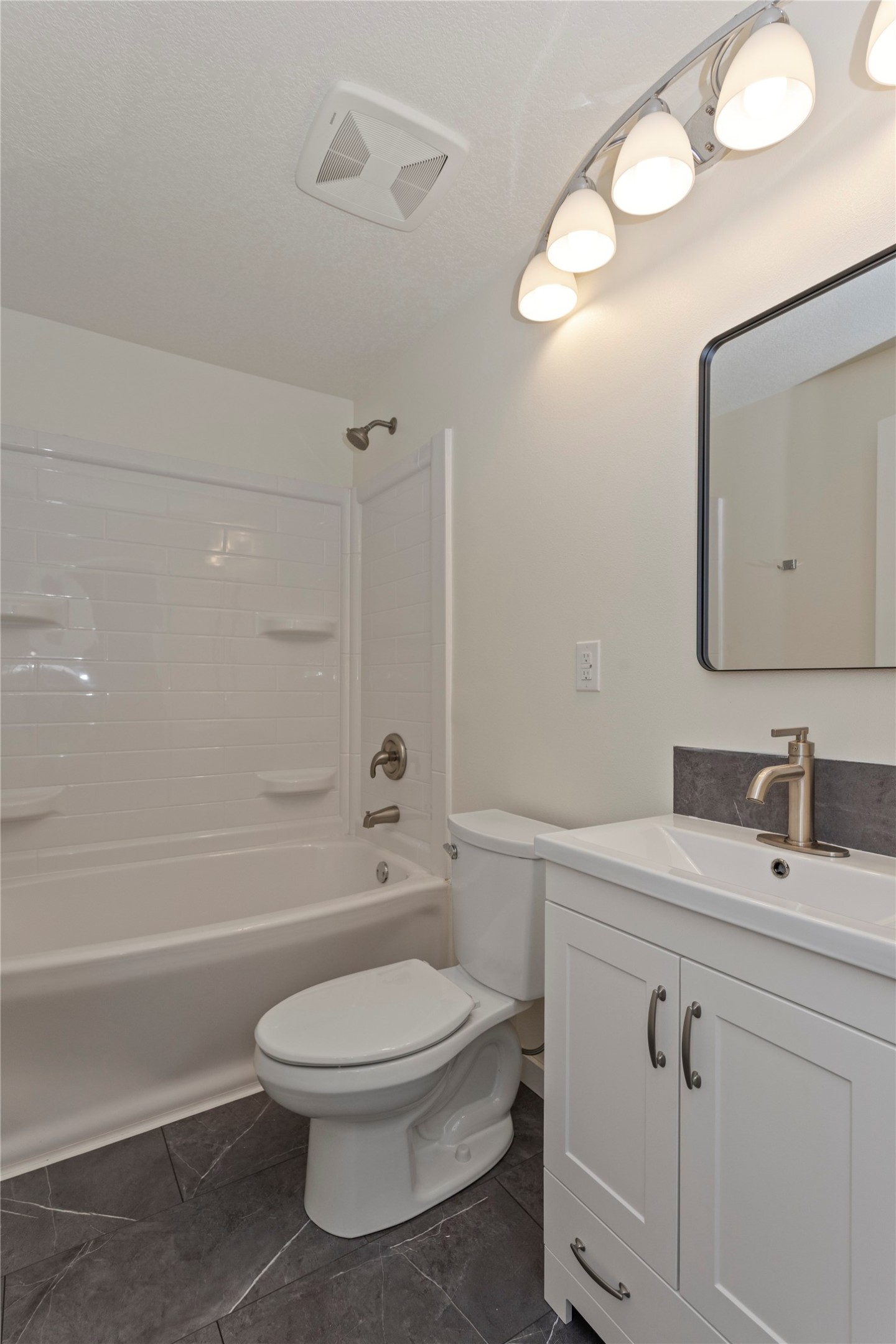920 Bel Aire Court
