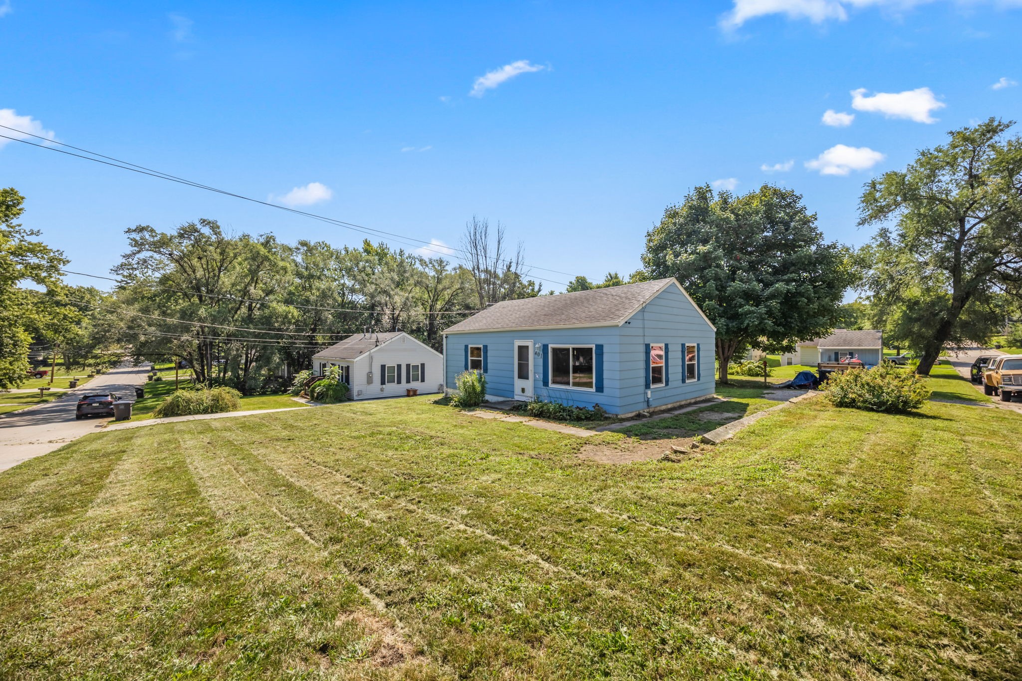 401 Hart Avenue