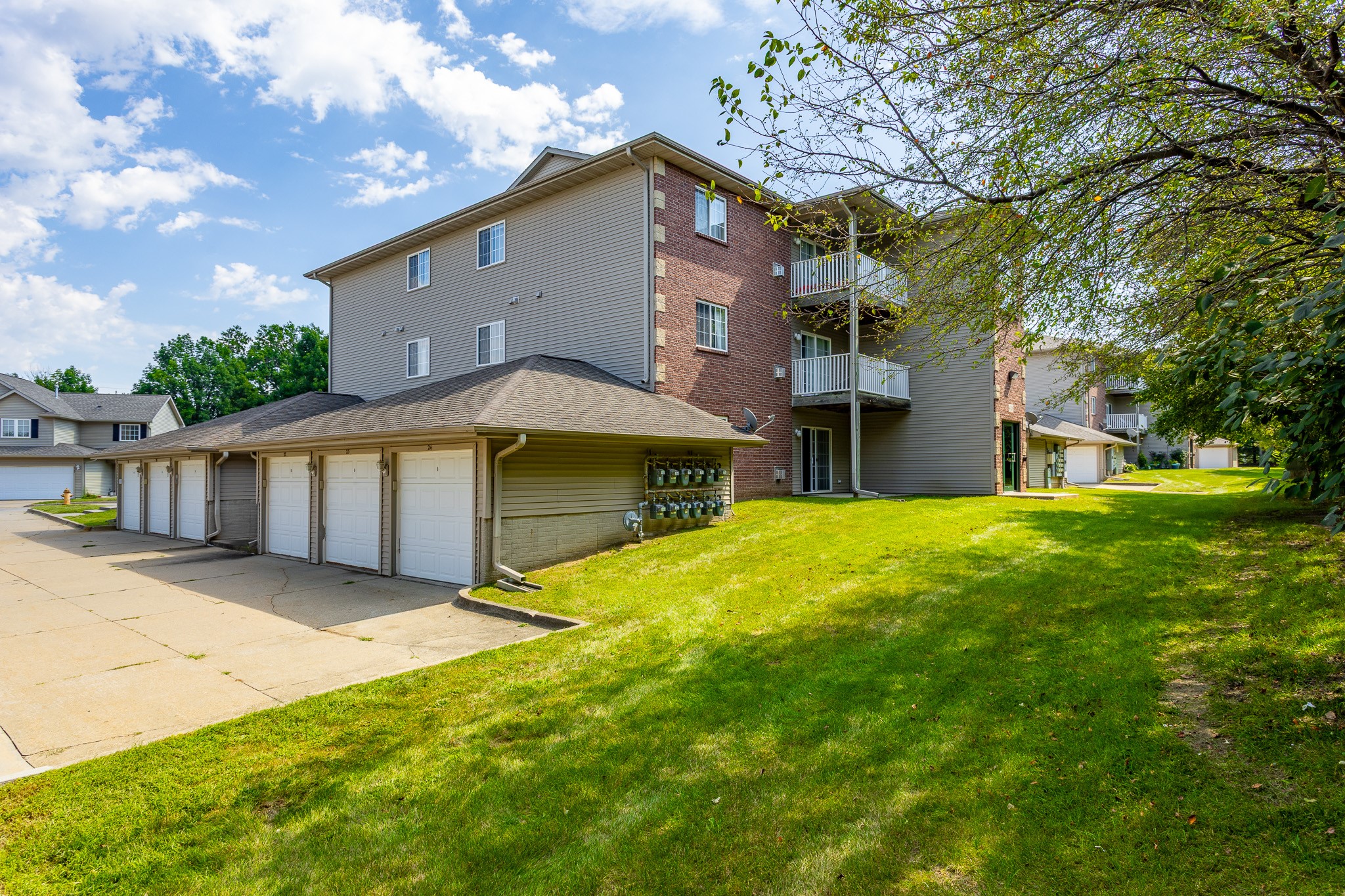 4120 100th Street 4