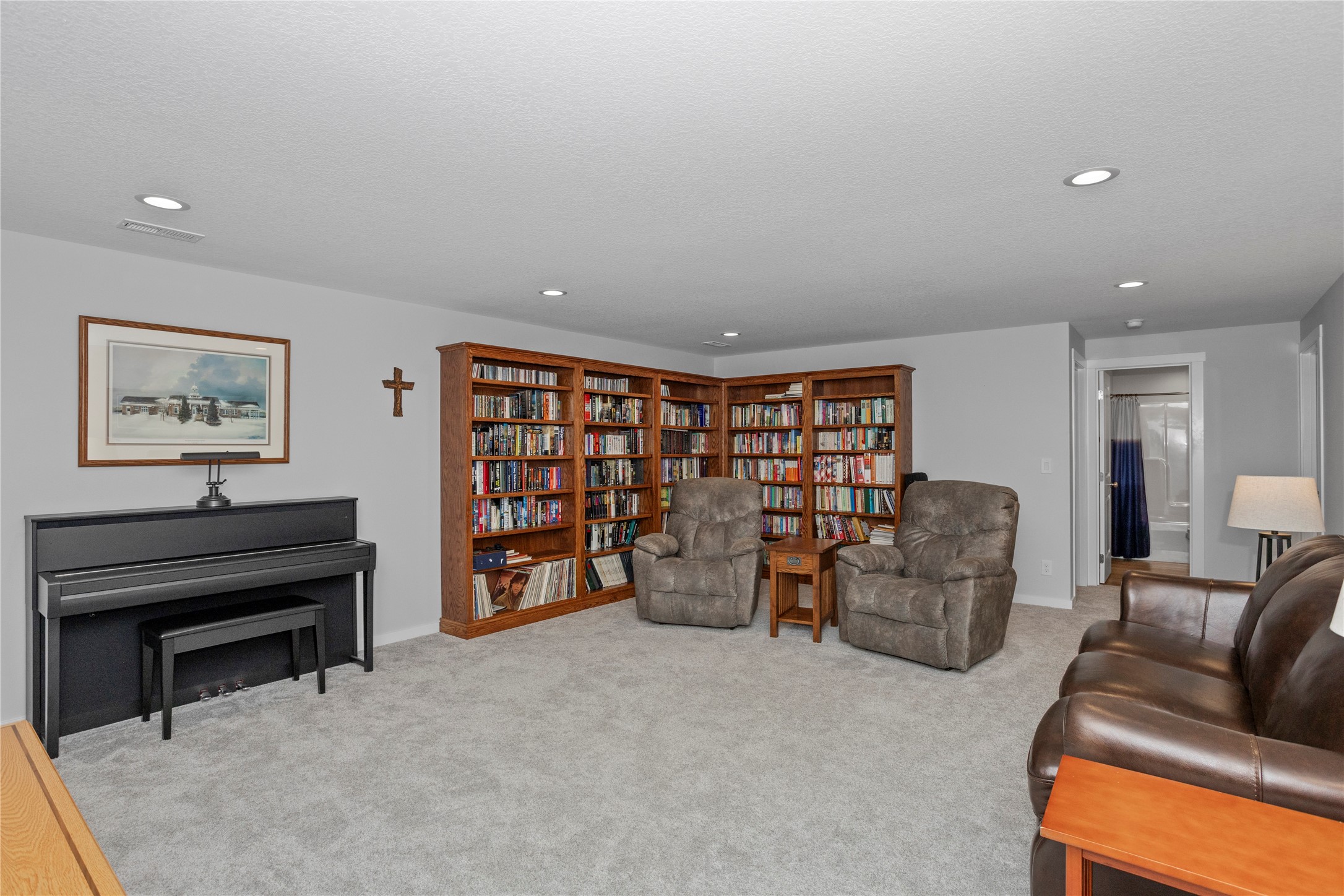 1116 NW Benjamin Drive
