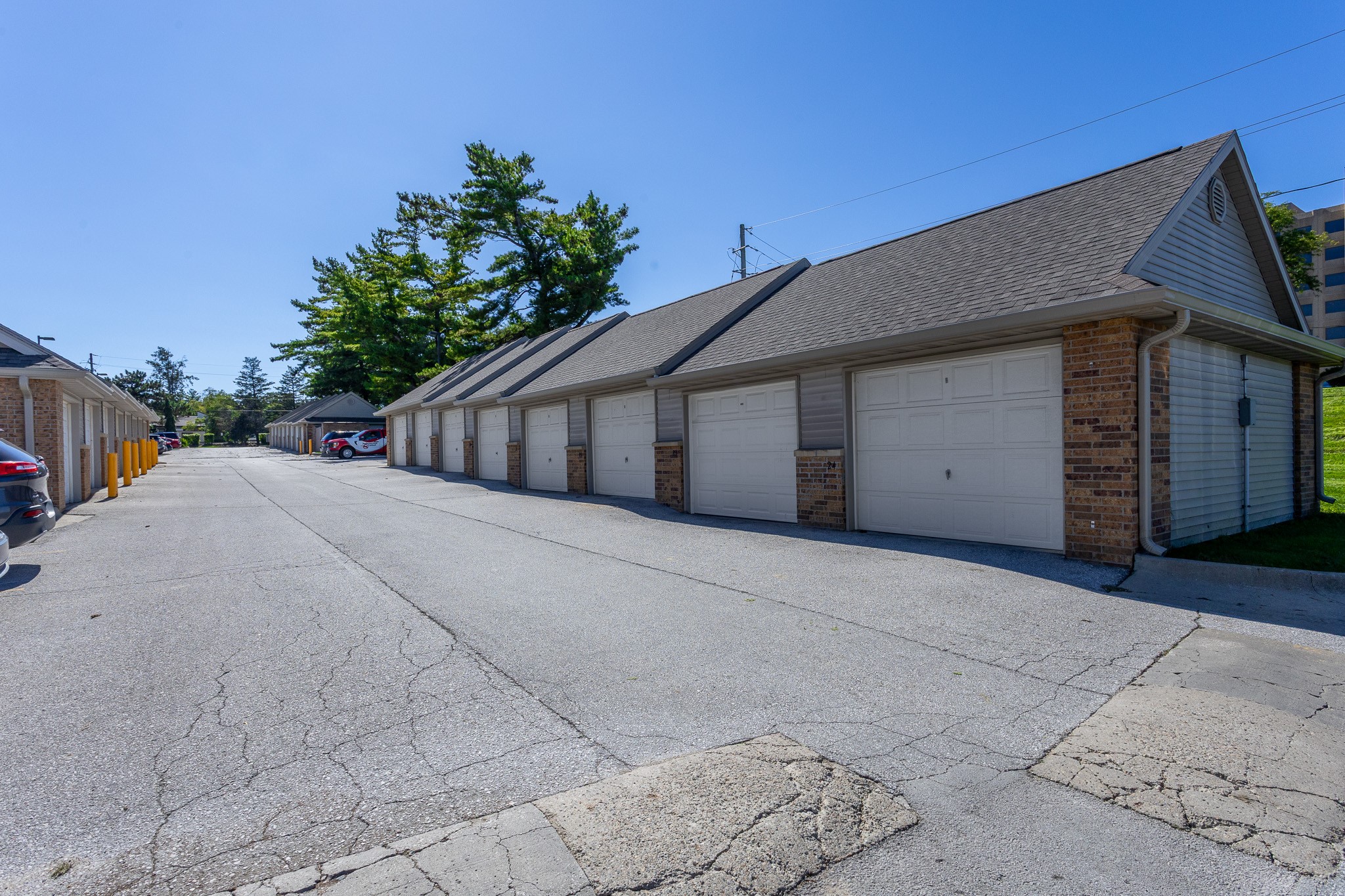 3405 Woodland Avenue 36
