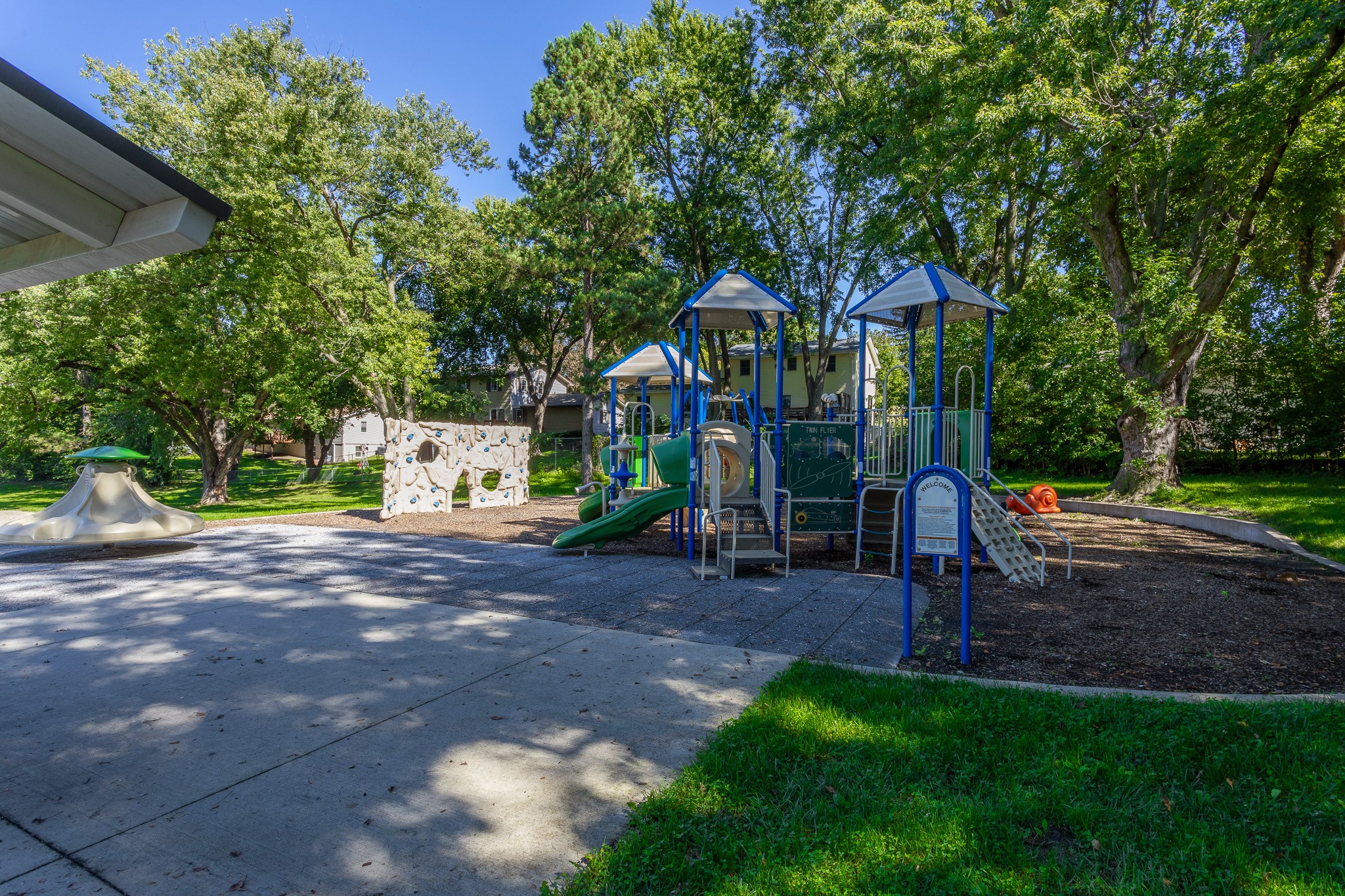 3405 Woodland Avenue 36