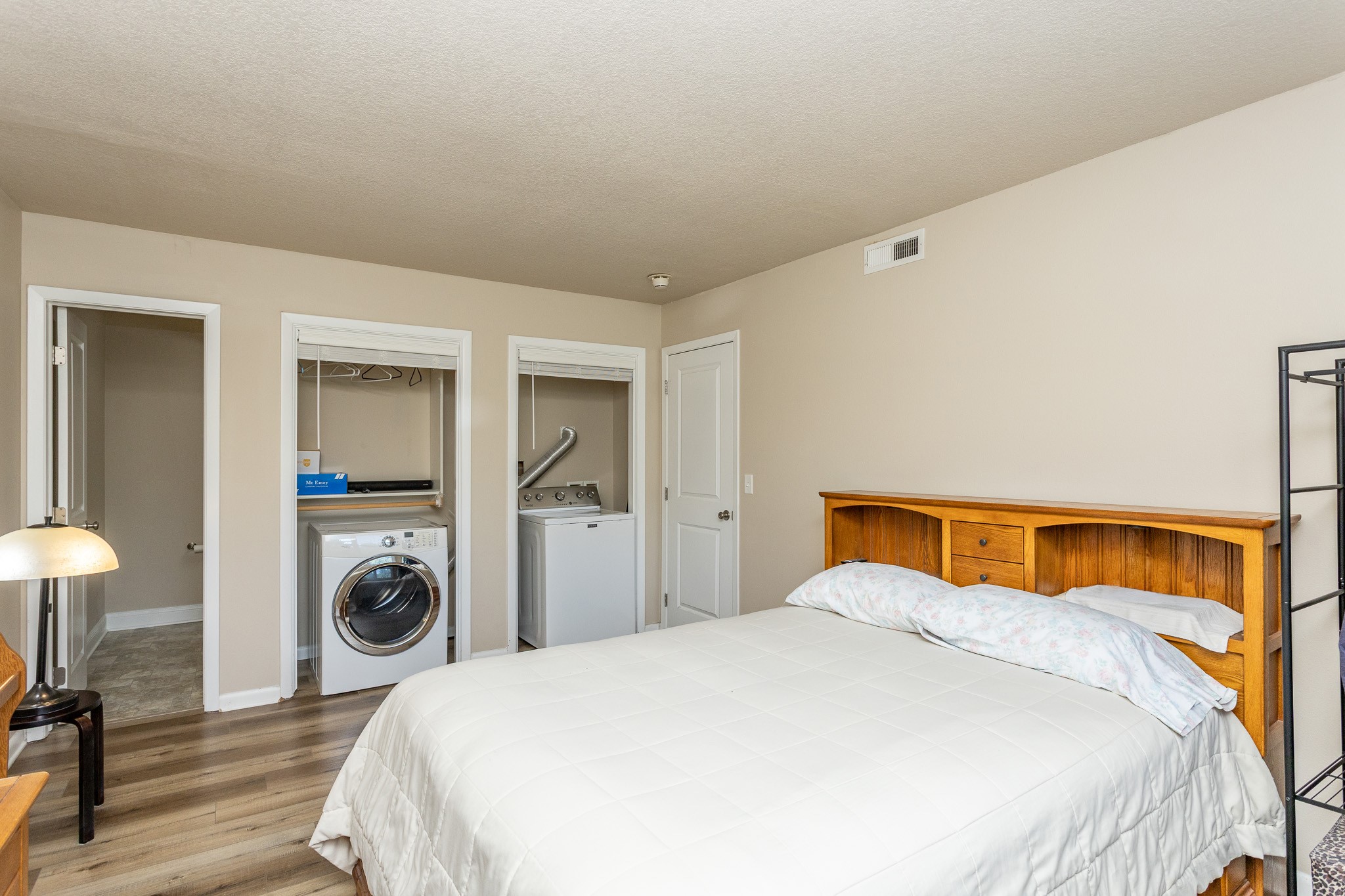 3405 Woodland Avenue 36