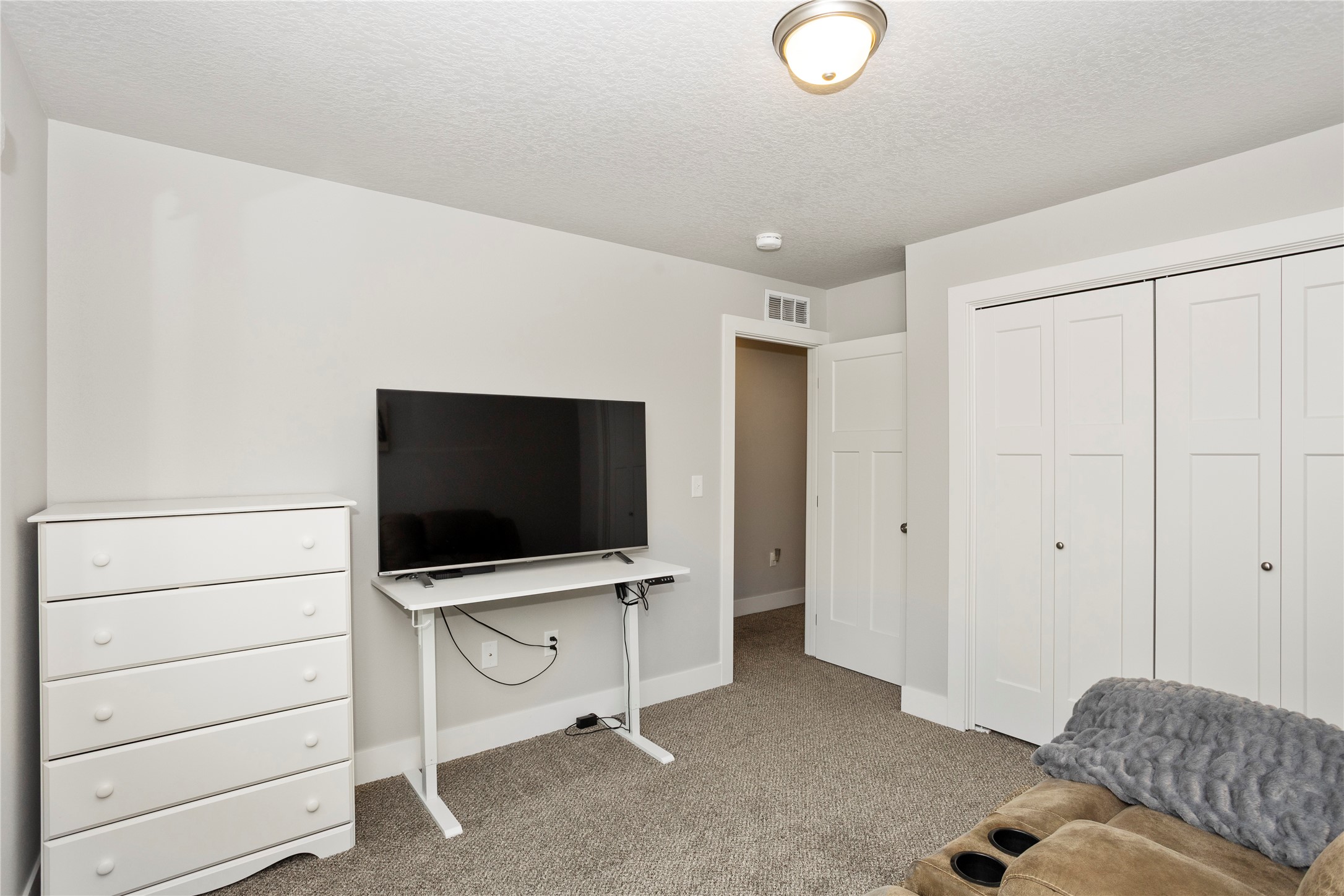 802 Umbra Place