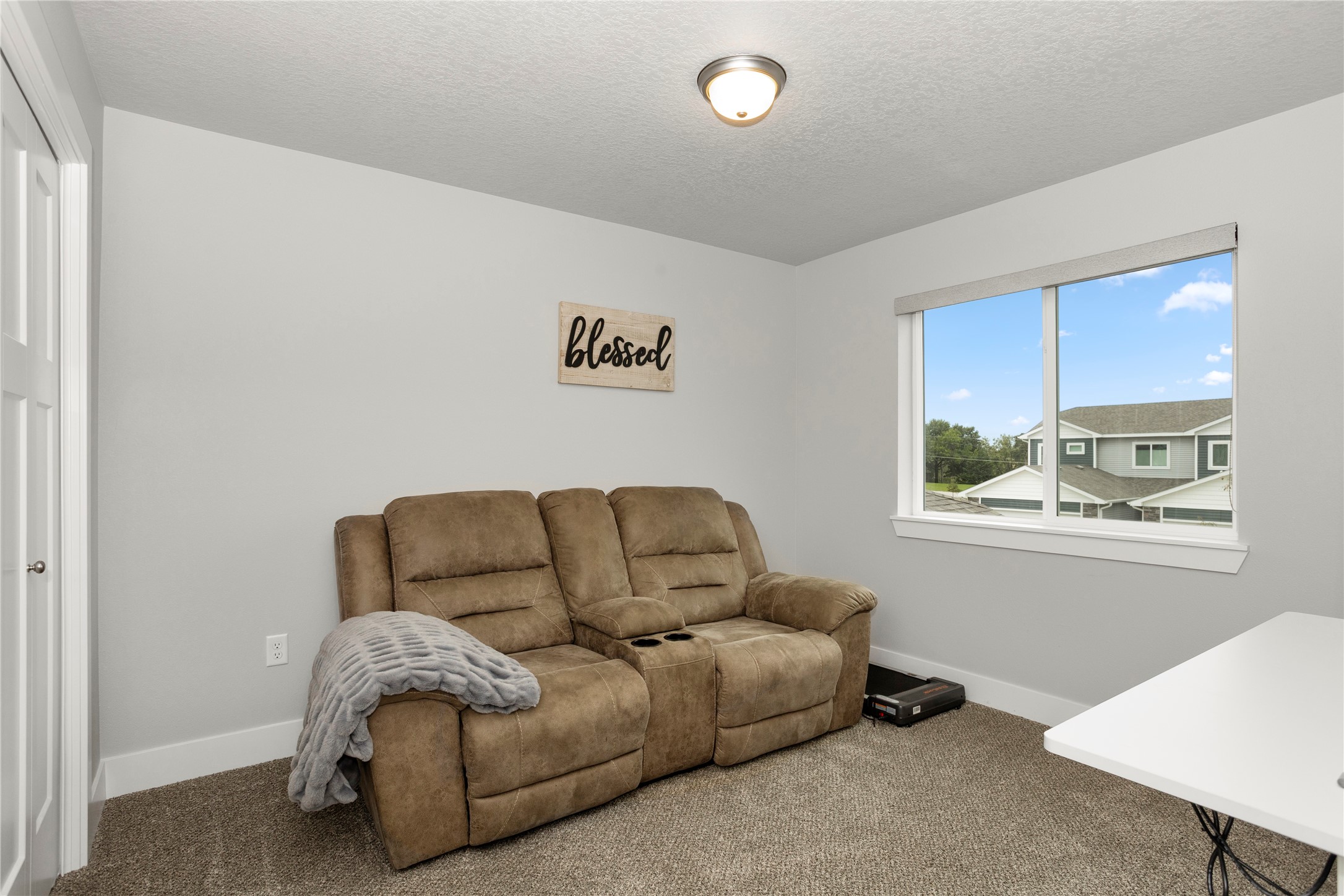802 Umbra Place