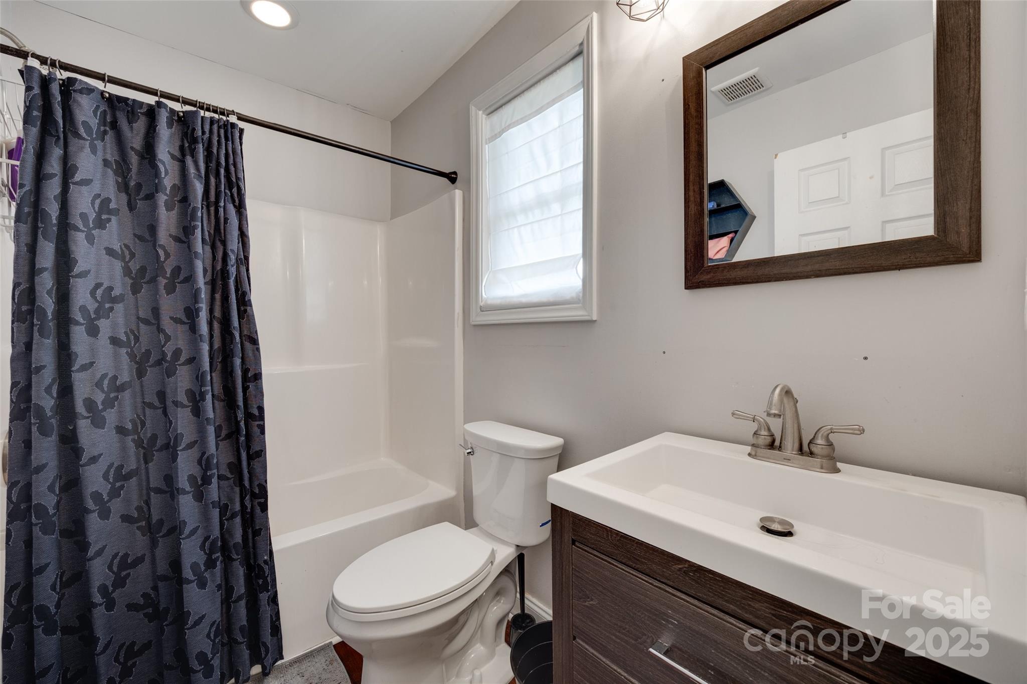 1643 Duckworth Avenue, Ch Duckworth Avenue