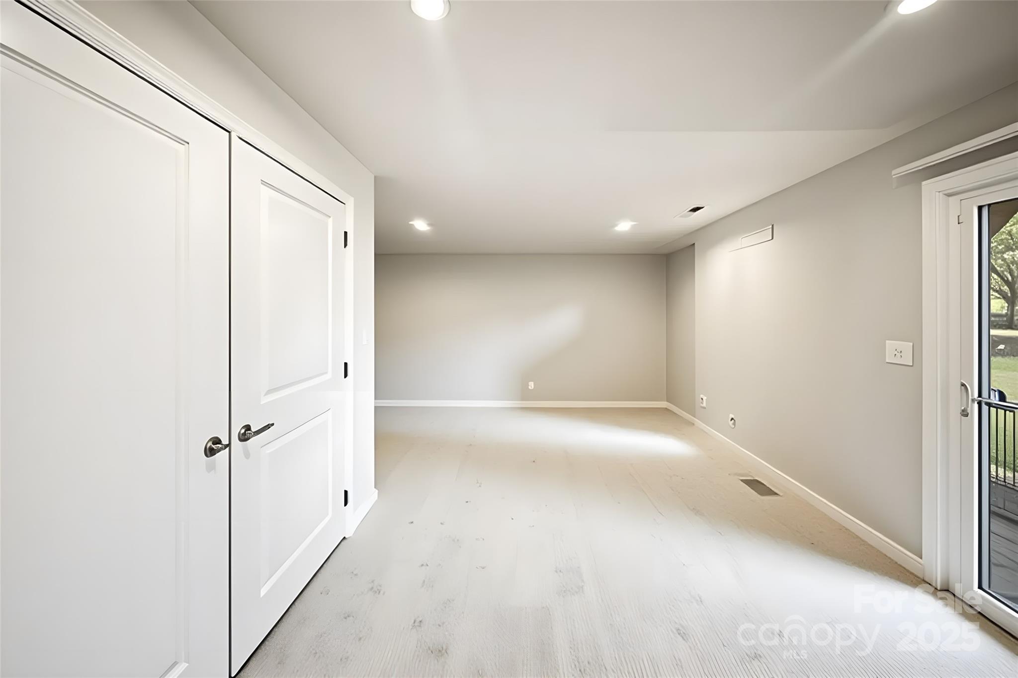 2550 Grantham Place Unit: 17