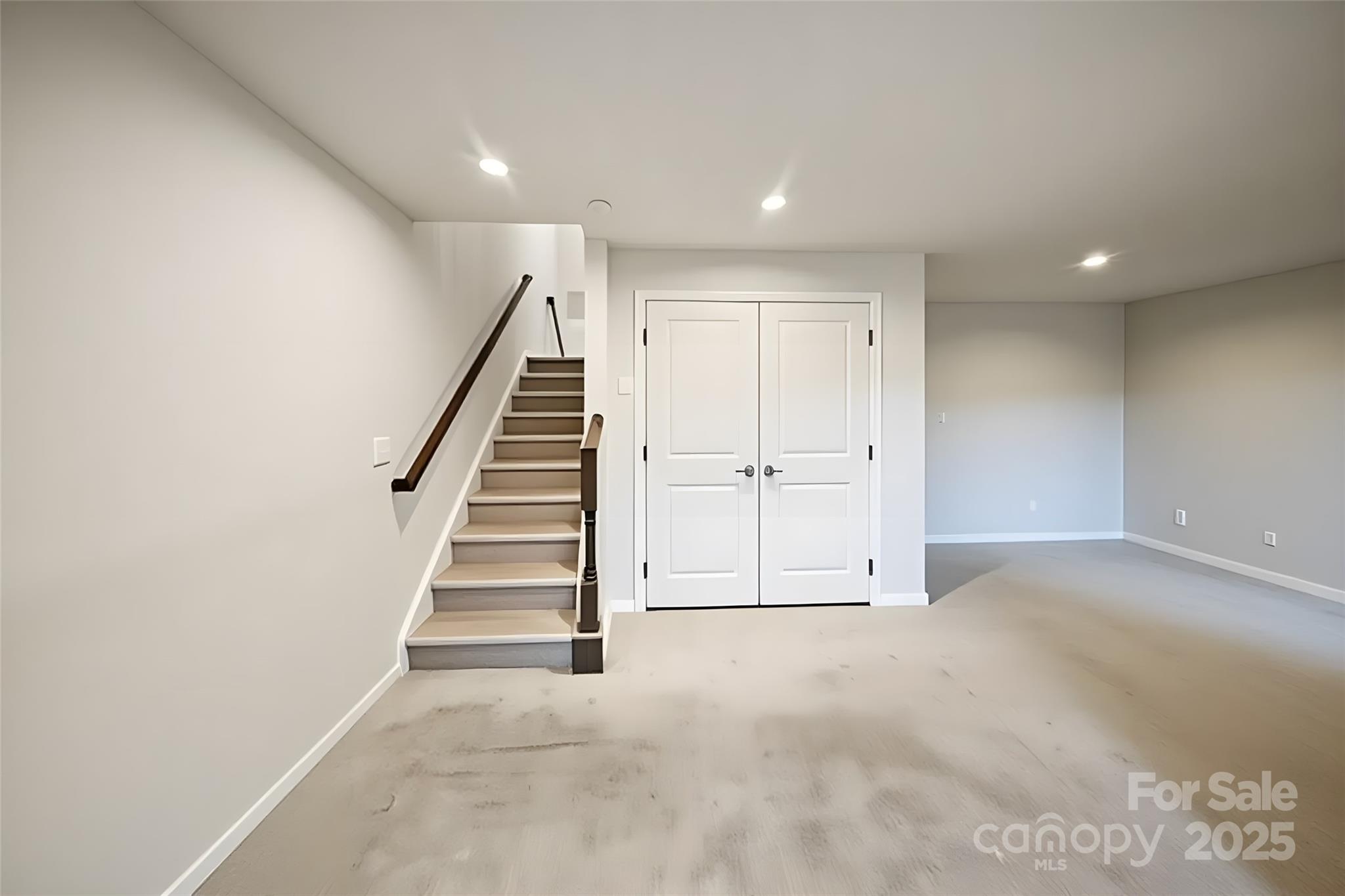 2550 Grantham Place Unit: 17