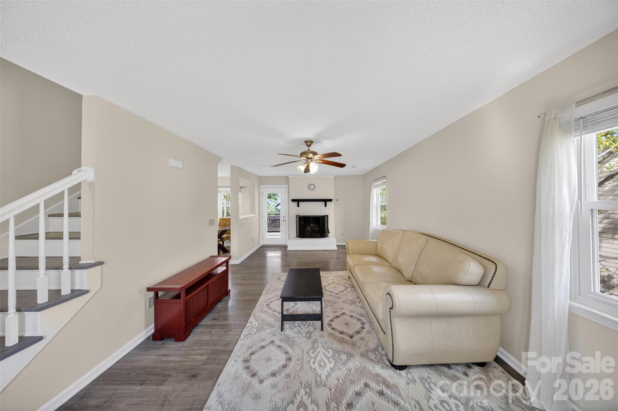 2354 Castlecomer Drive