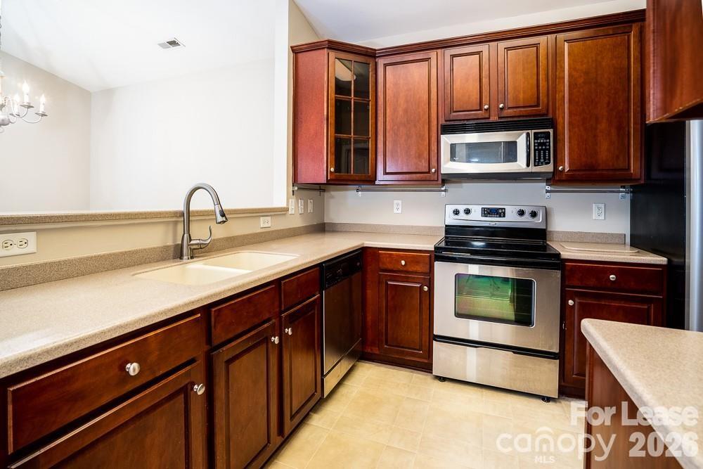 11733 Ridgeway Park Drive