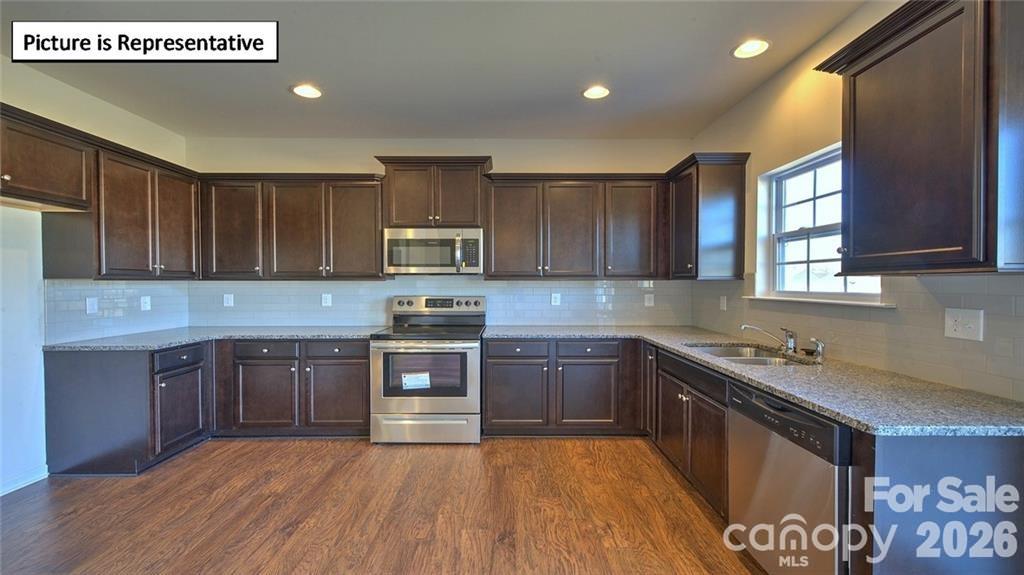 3133 Platinum Pointe Drive