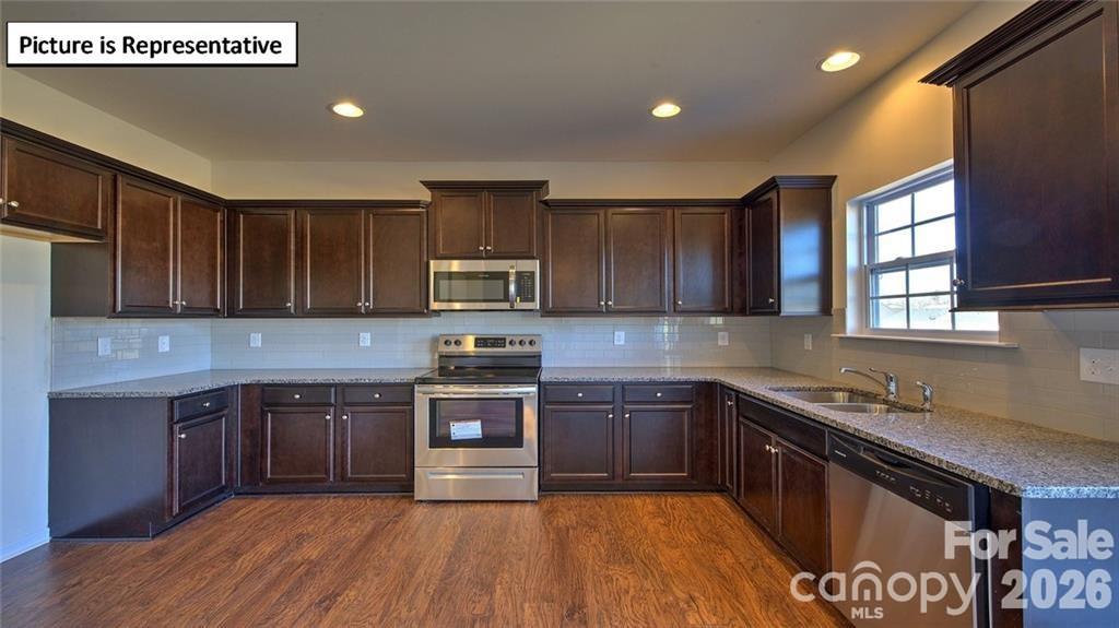 3133 Platinum Pointe Drive