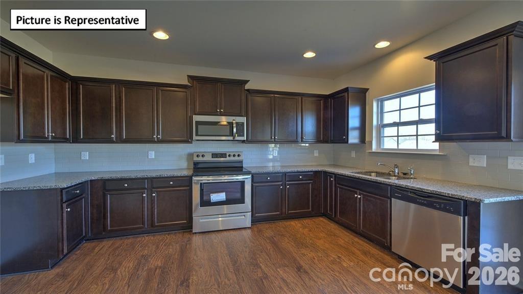 3133 Platinum Pointe Drive