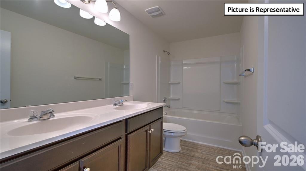 3133 Platinum Pointe Drive