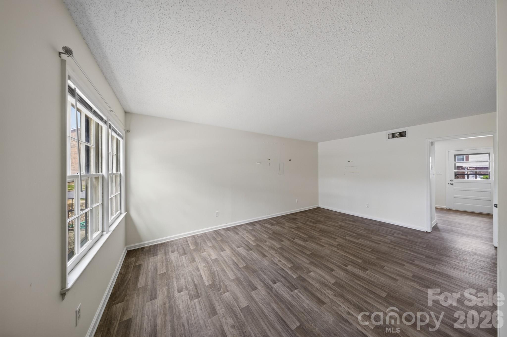 6835 Farmingdale Drive Unit: B