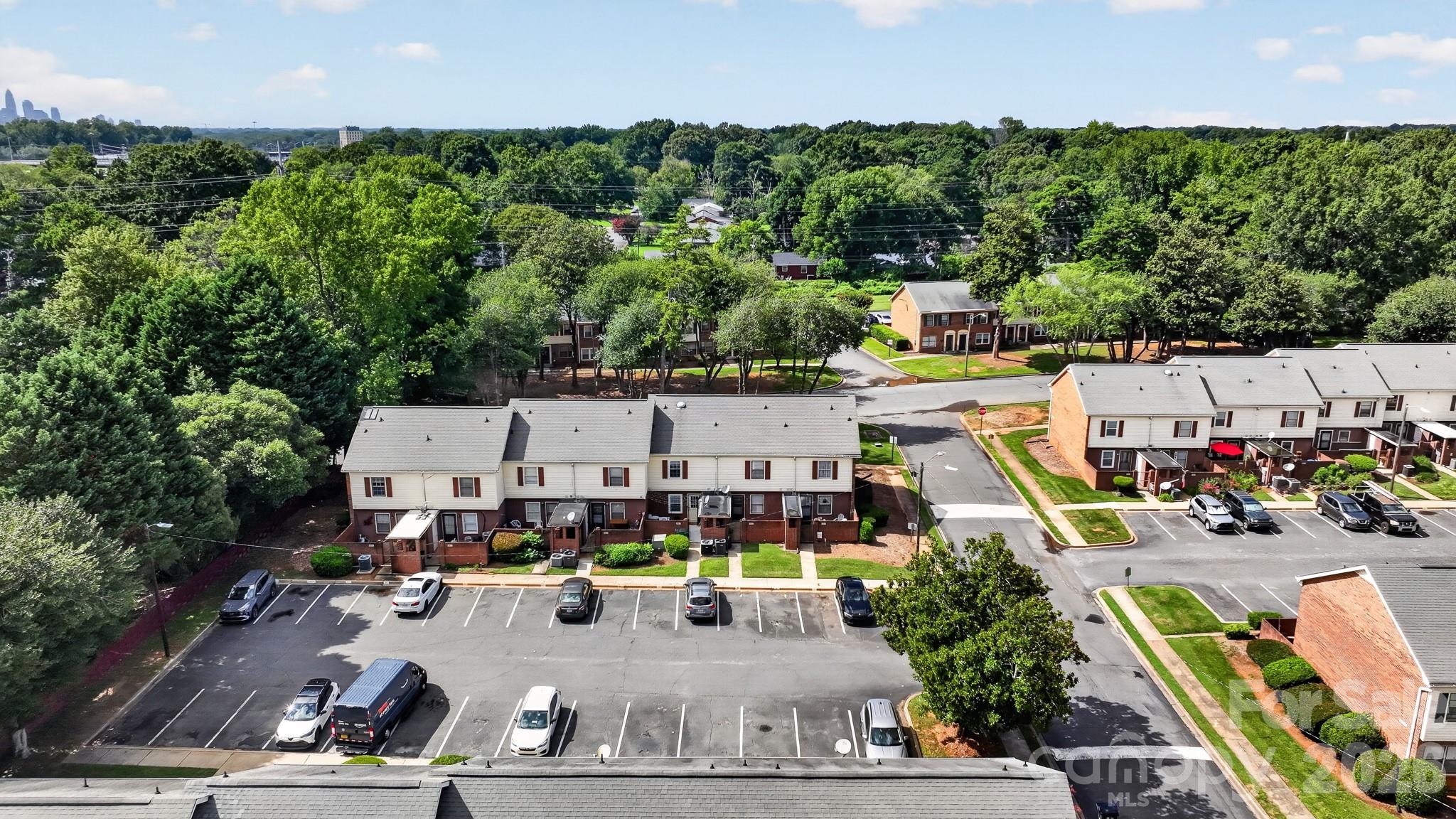 6835 Farmingdale Drive Unit: B