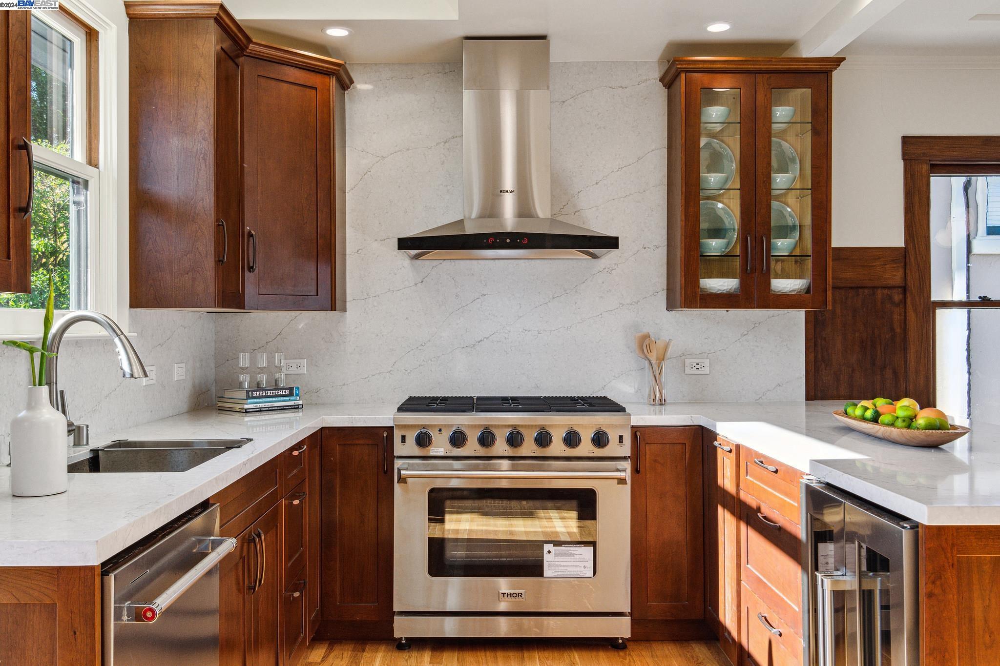 5645 OCEAN VIEW DRIVE