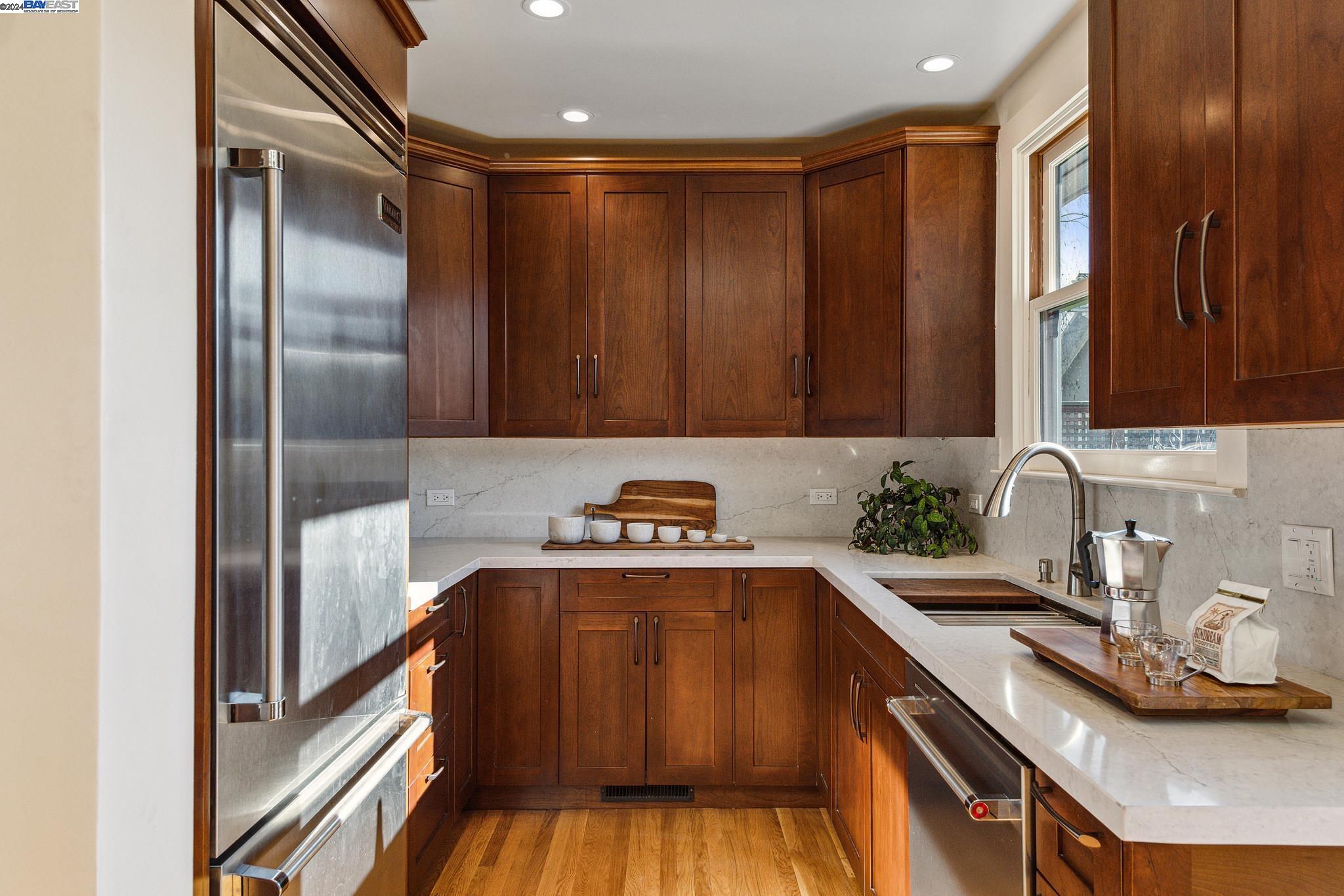 5645 OCEAN VIEW DRIVE