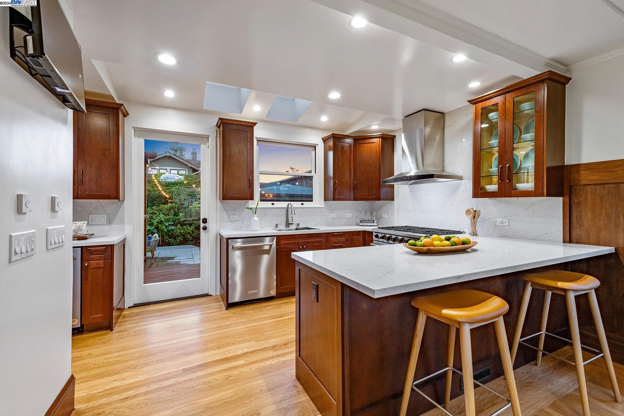 5645 OCEAN VIEW DRIVE