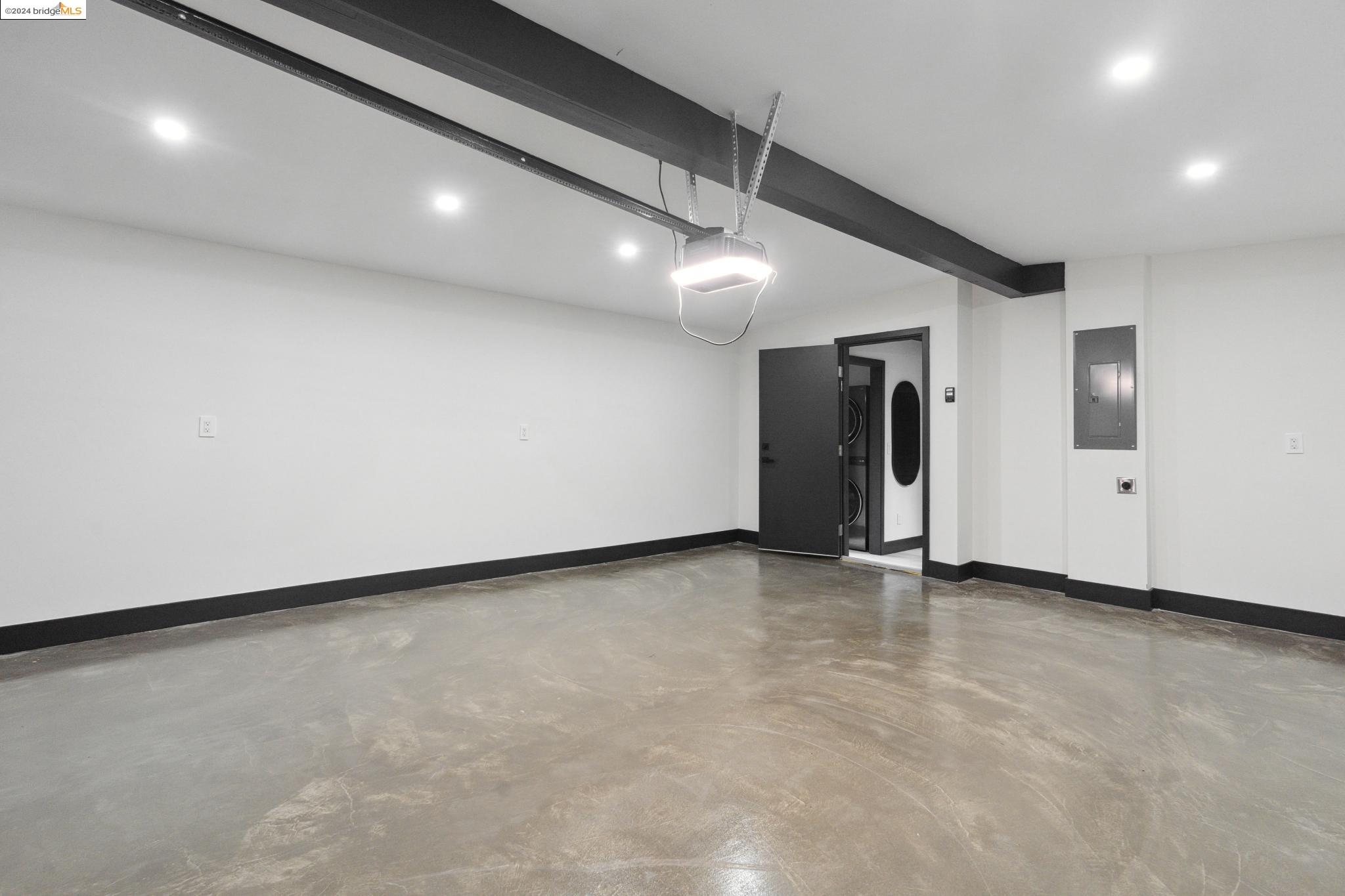 1340 Queens Road