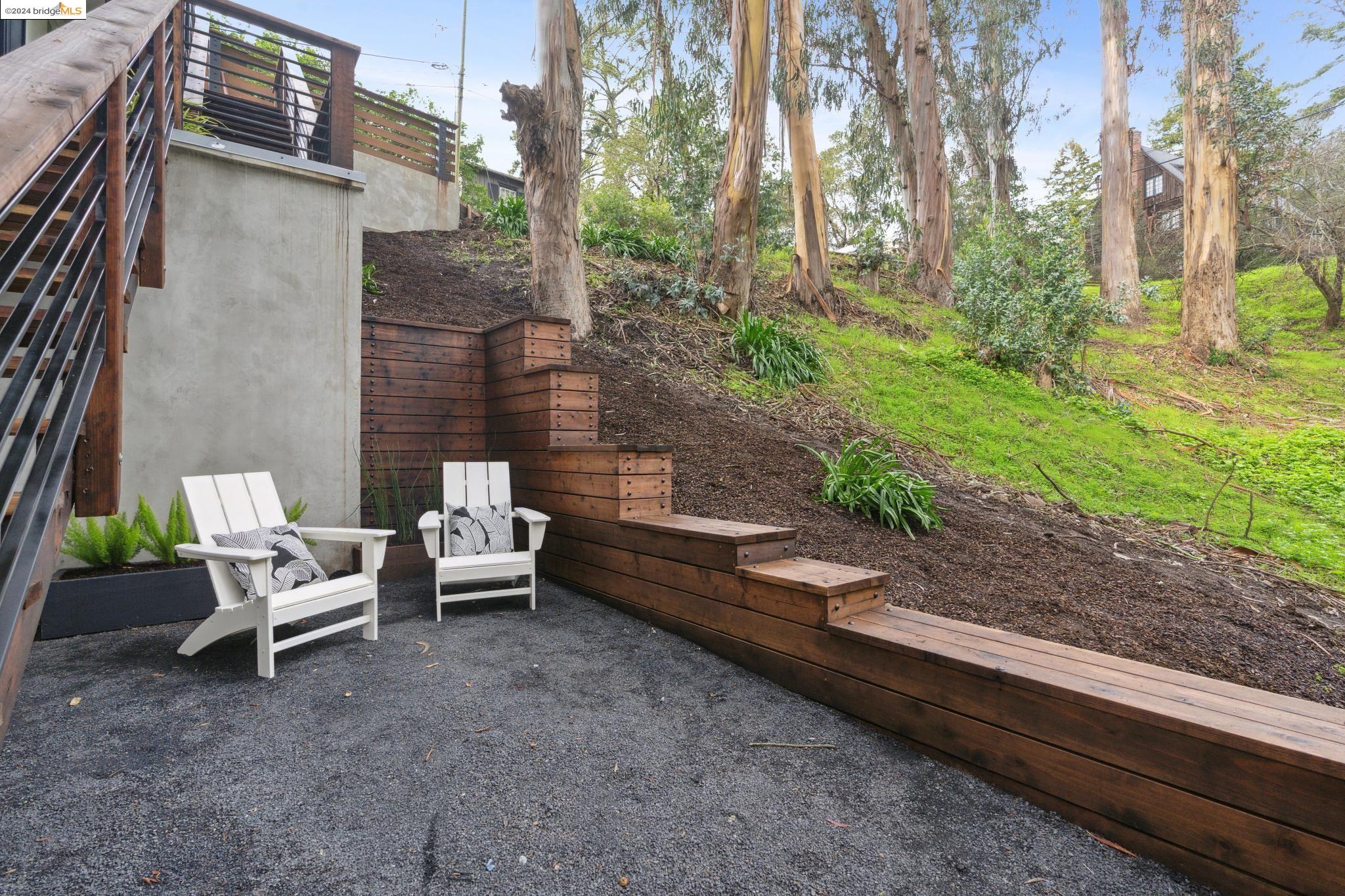 1340 Queens Road