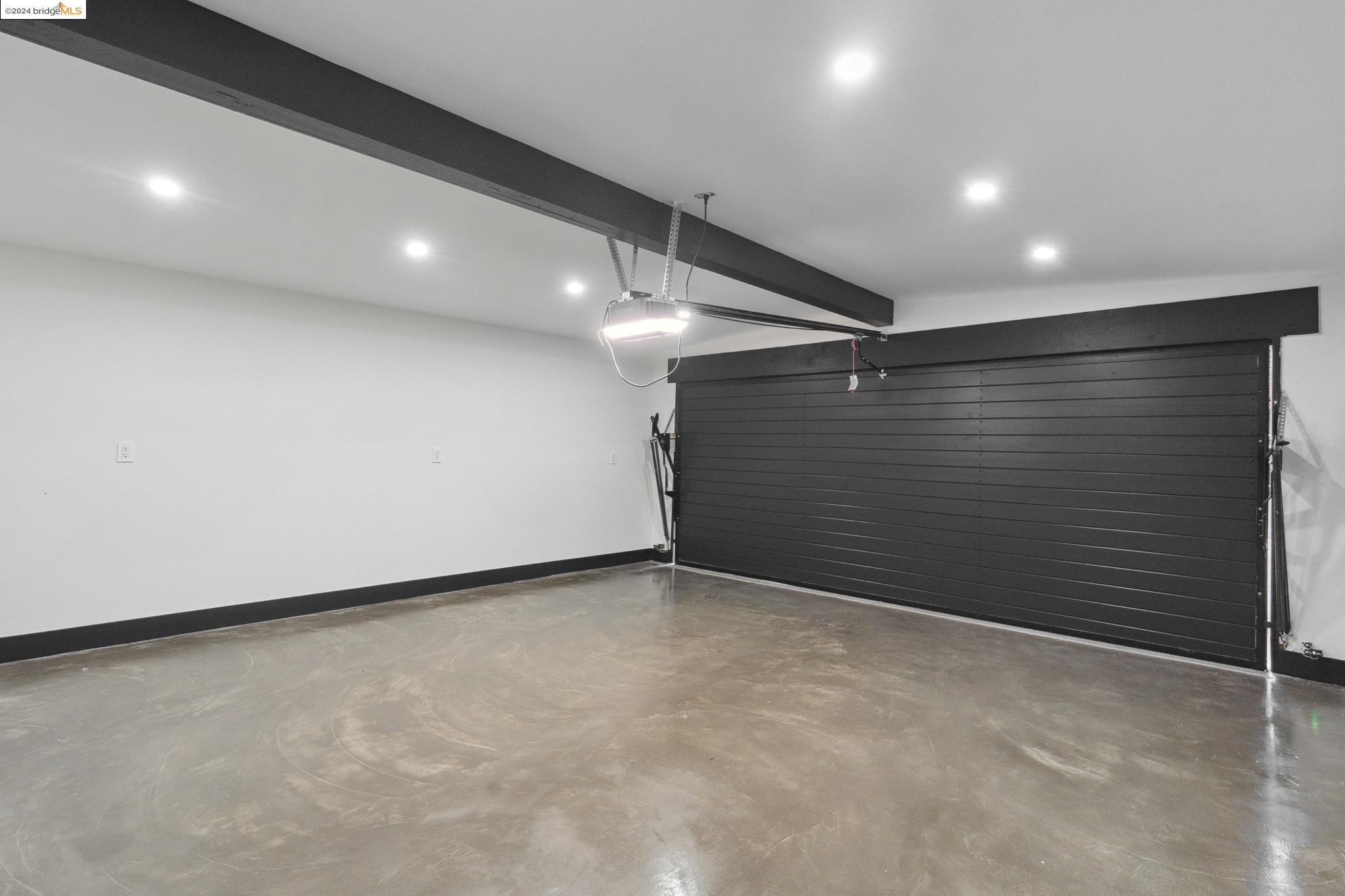 1340 Queens Road