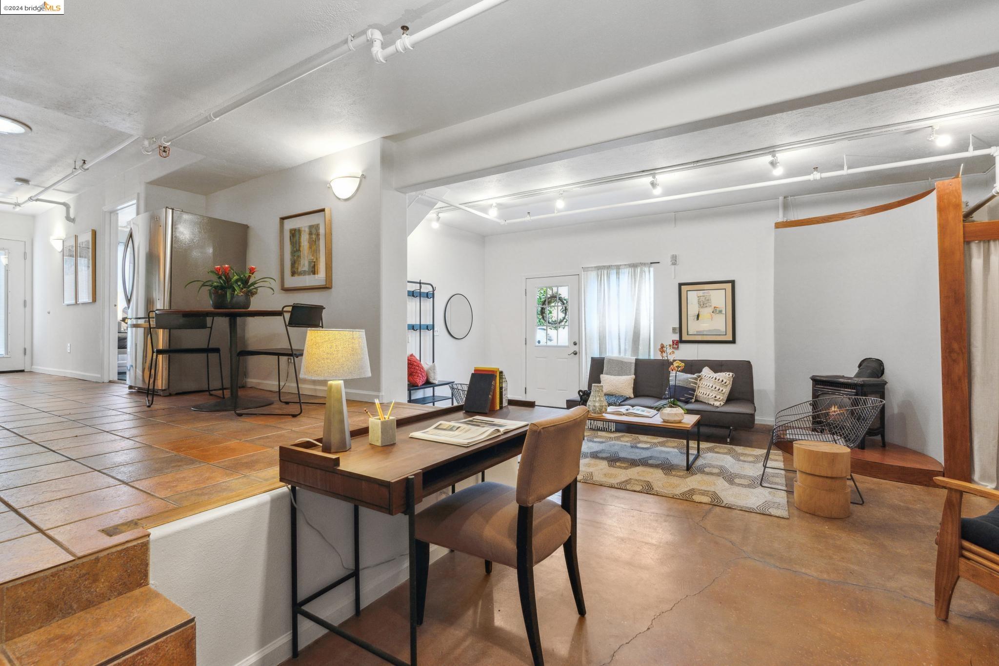 2649 San Pablo Ave # 2