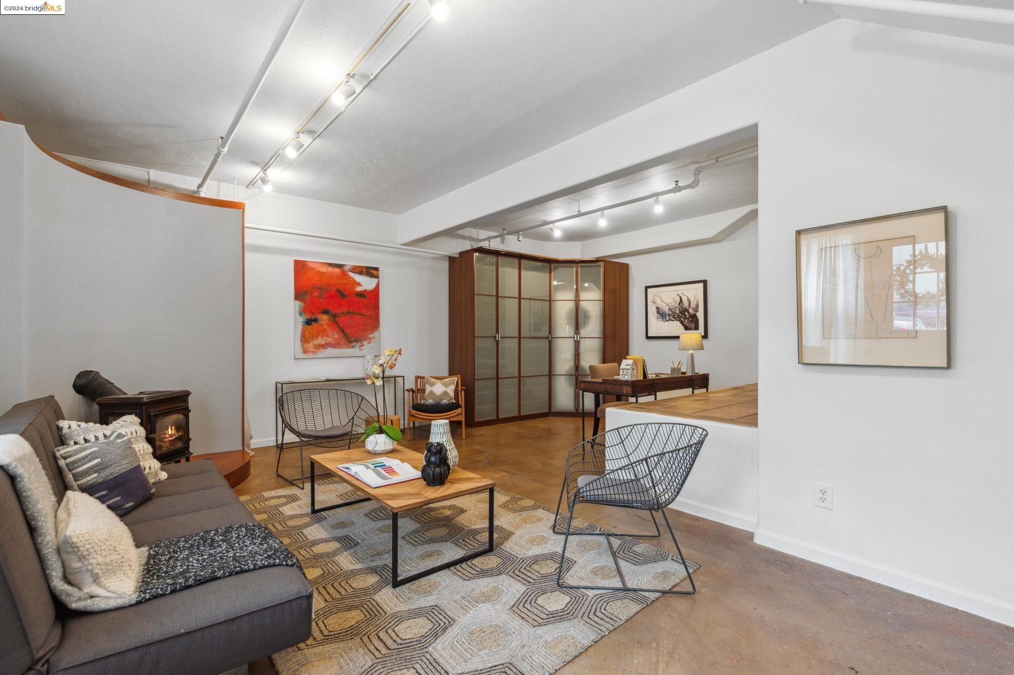 2649 San Pablo Ave # 2