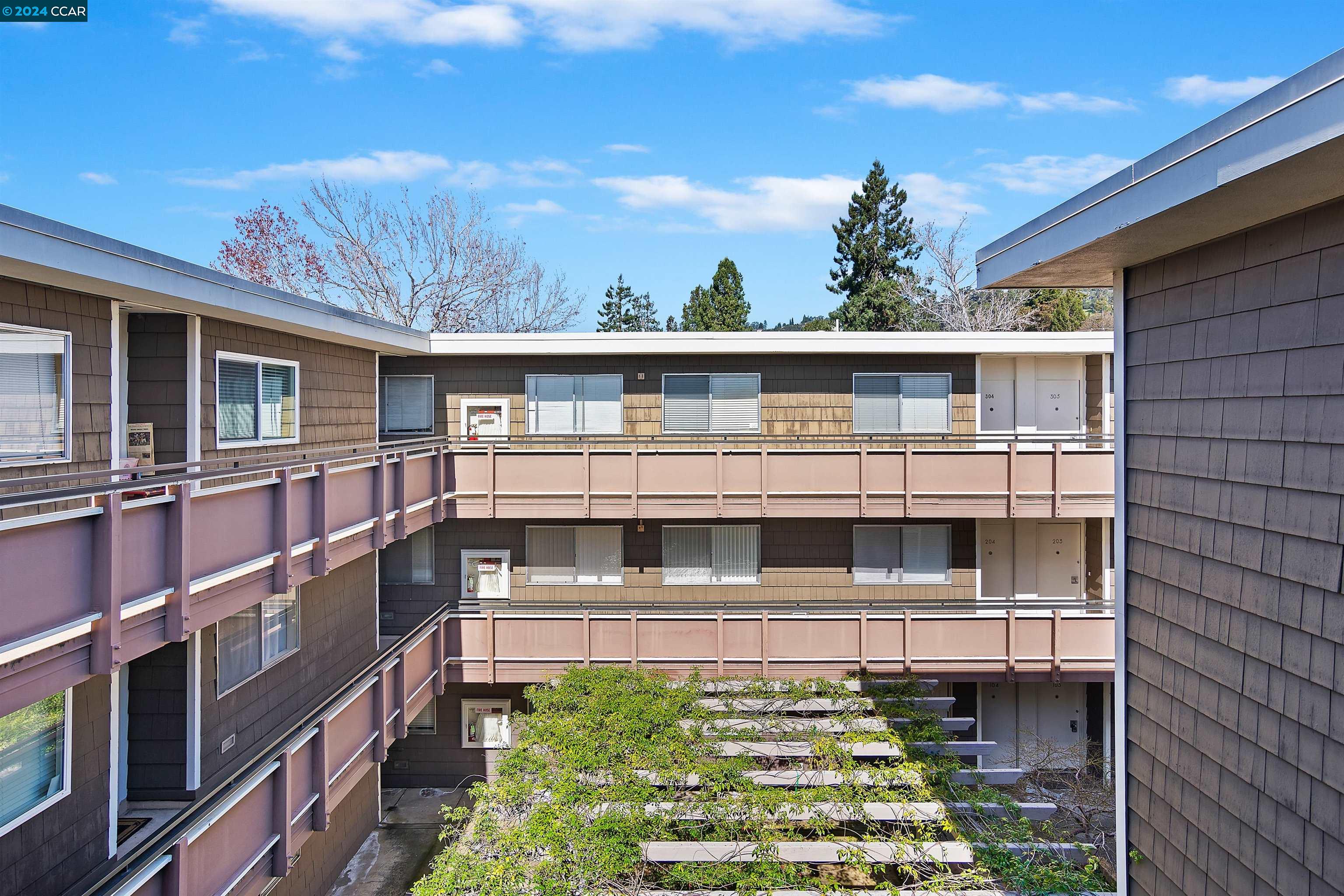 2601 College Ave # 309