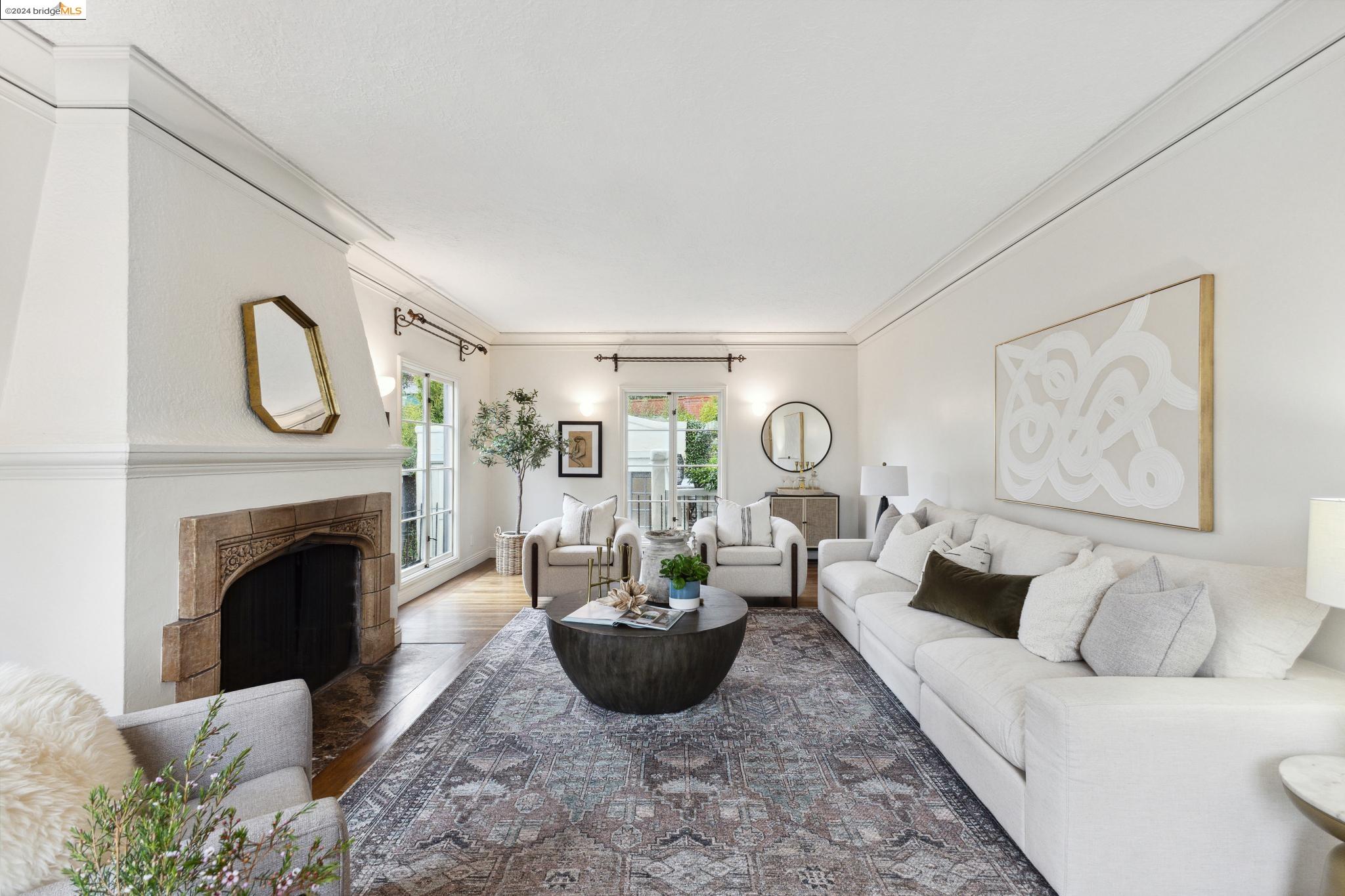 1066 Sunnyhills Road