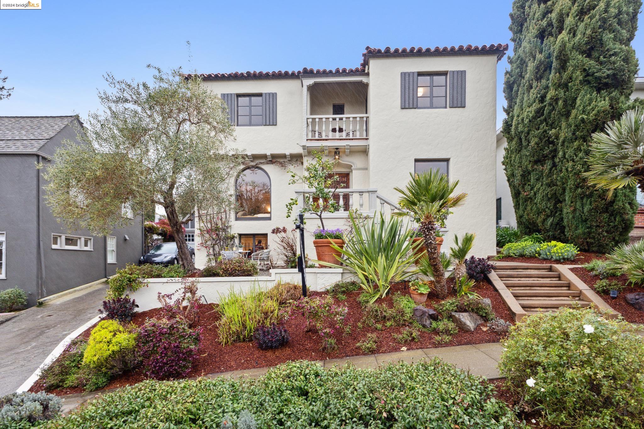 1066 Sunnyhills Road