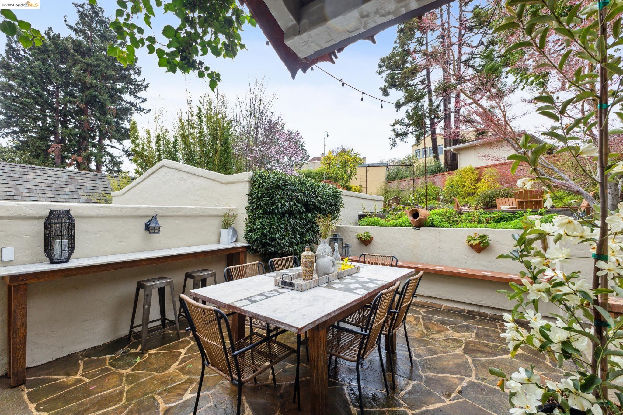 1066 Sunnyhills Road