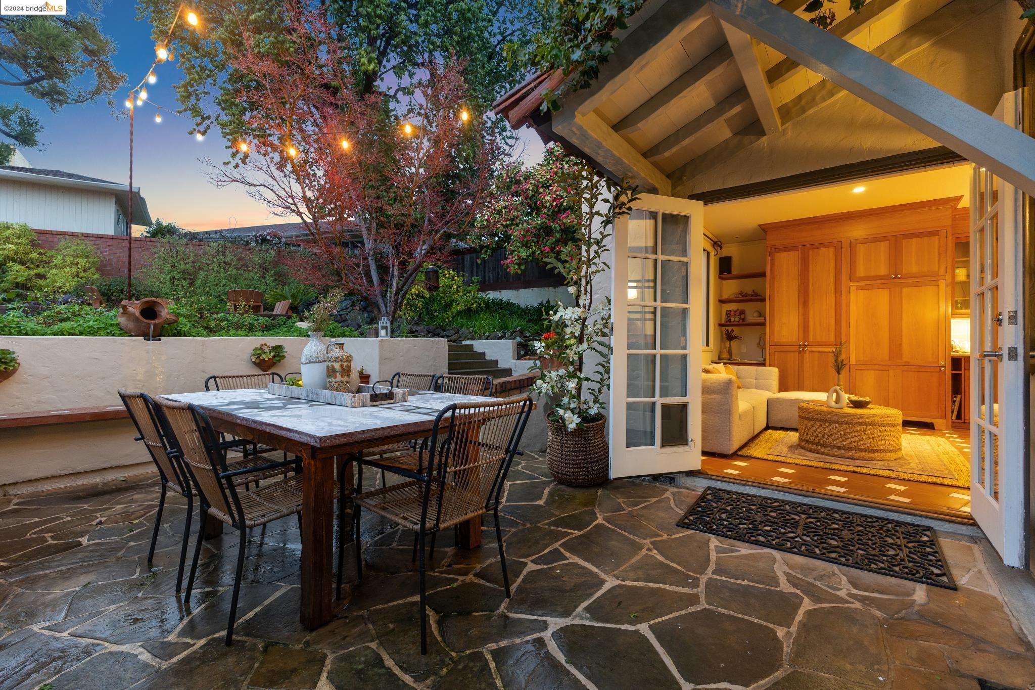 1066 Sunnyhills Road