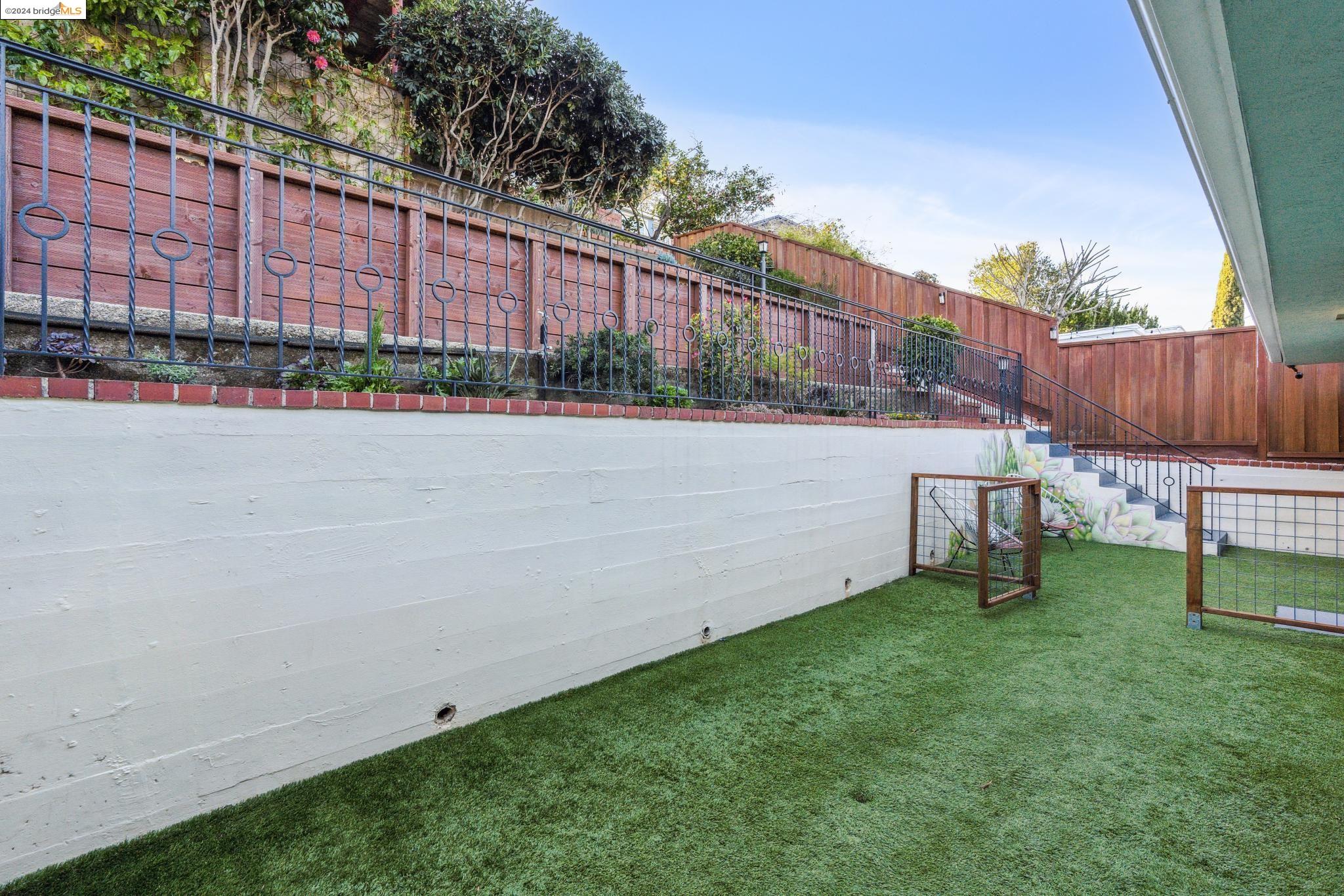 3387 Victor Avenue