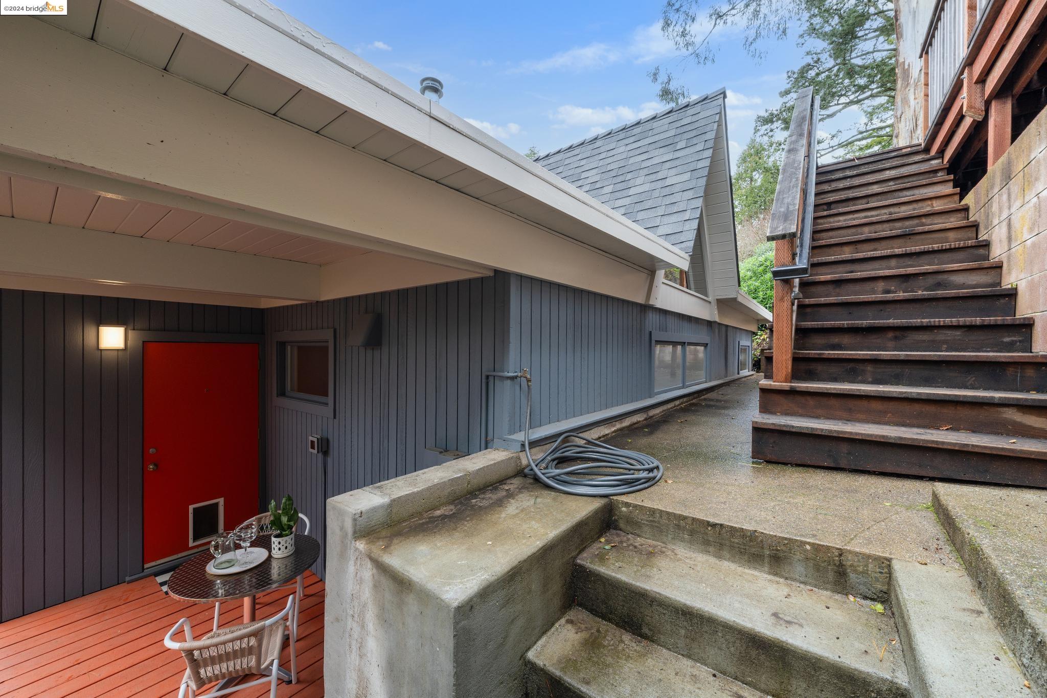 183 Fairlawn Dr