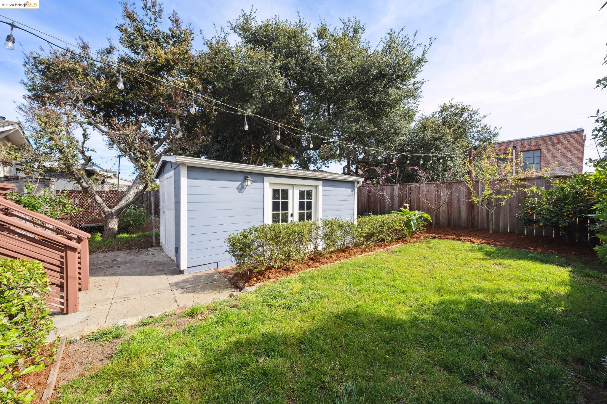 865 42nd street