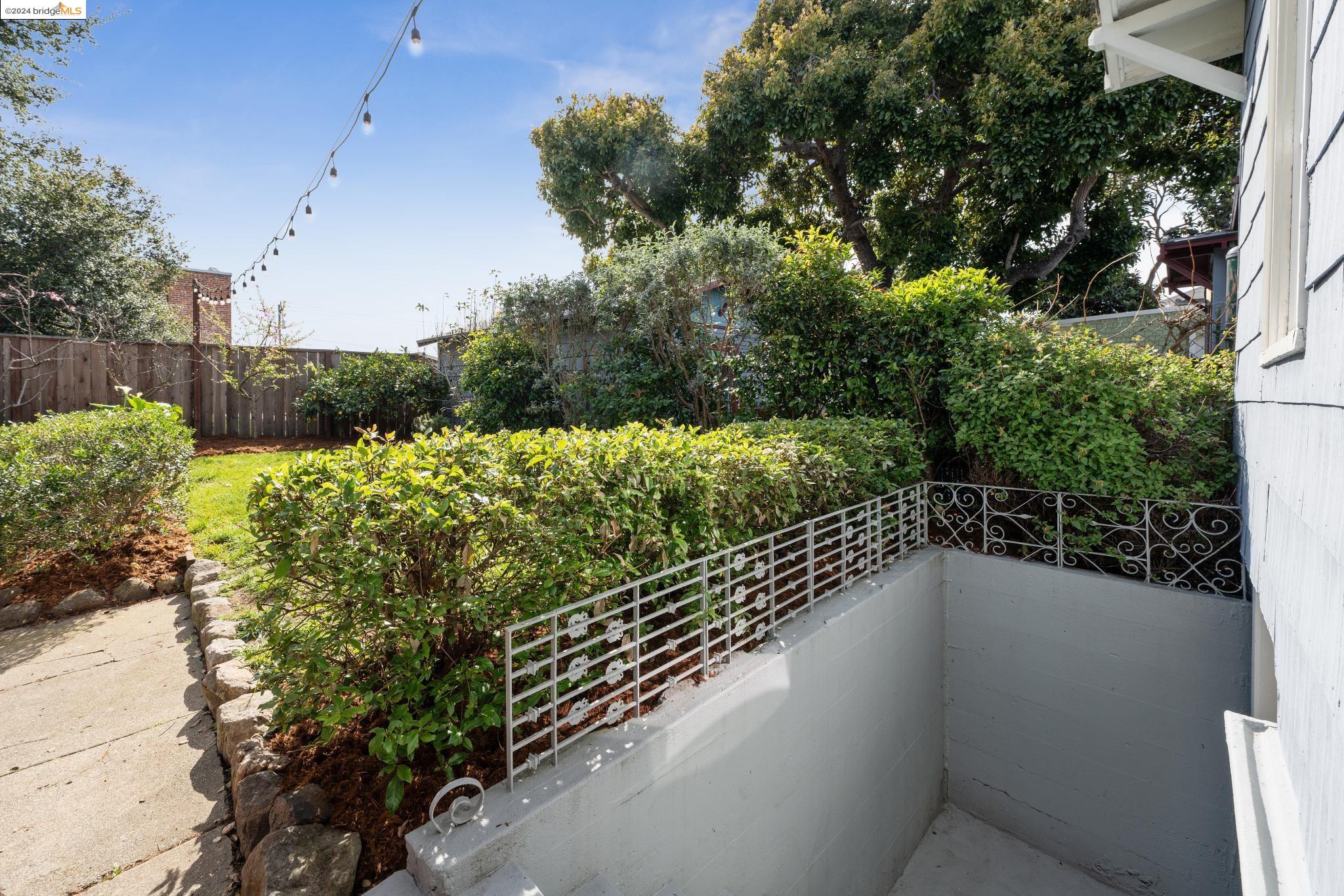 865 42nd street