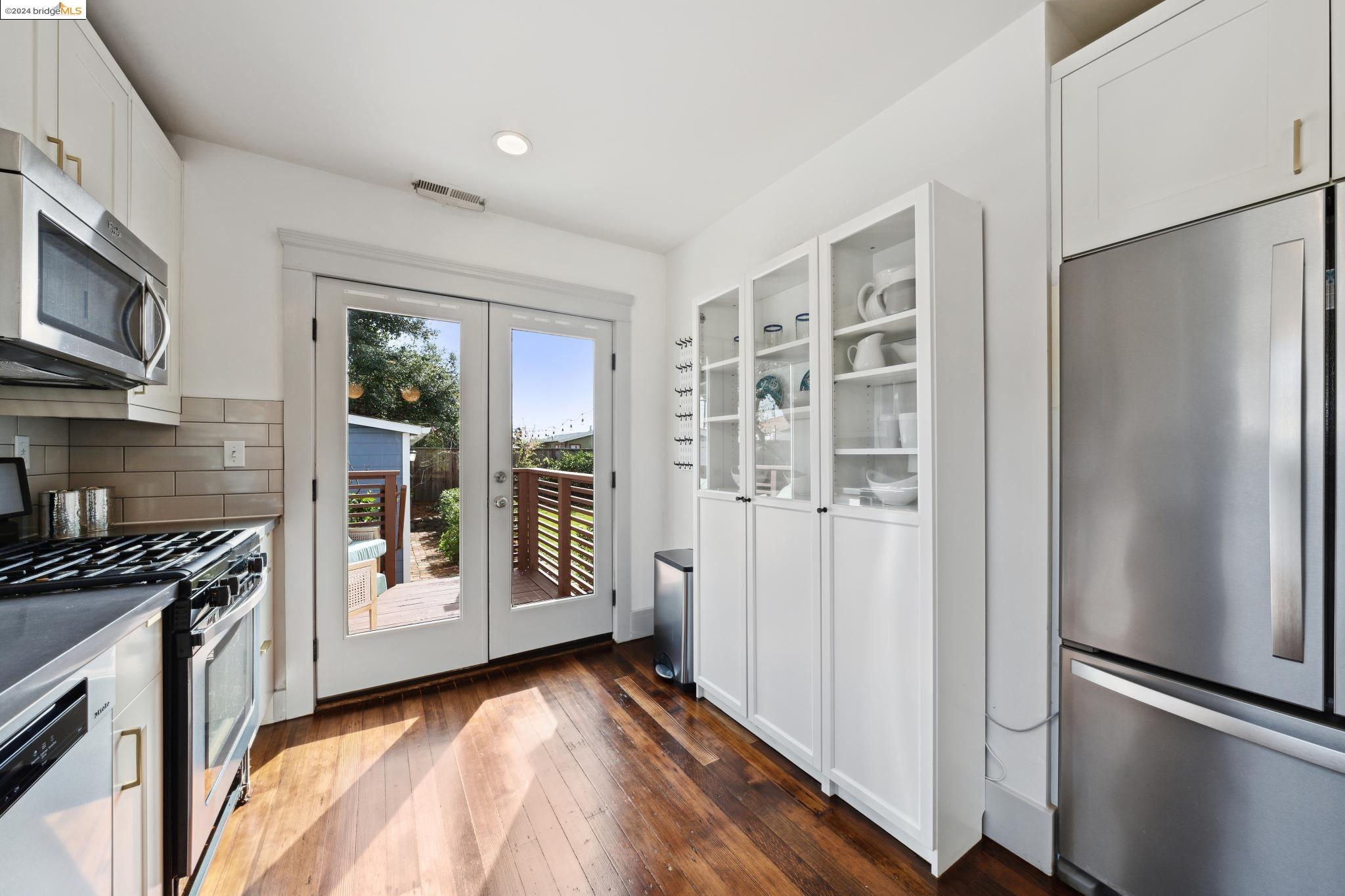 865 42nd street