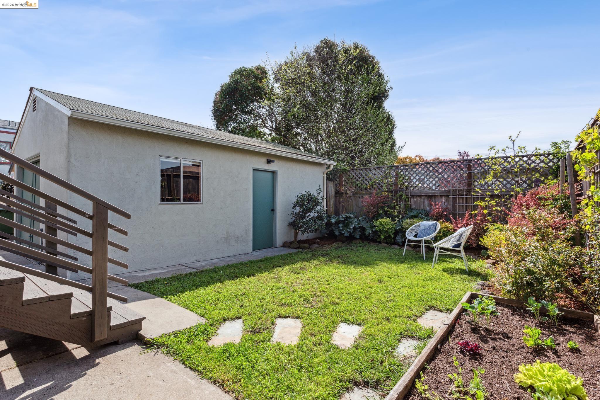 1316 Evelyn Ave