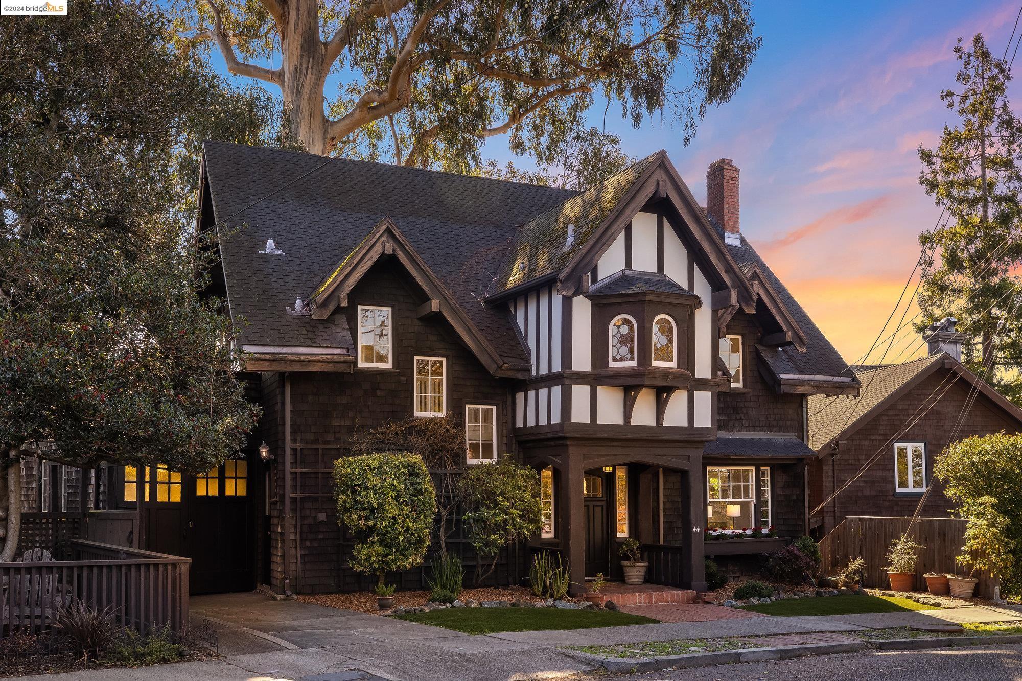 44 Eucalyptus Road